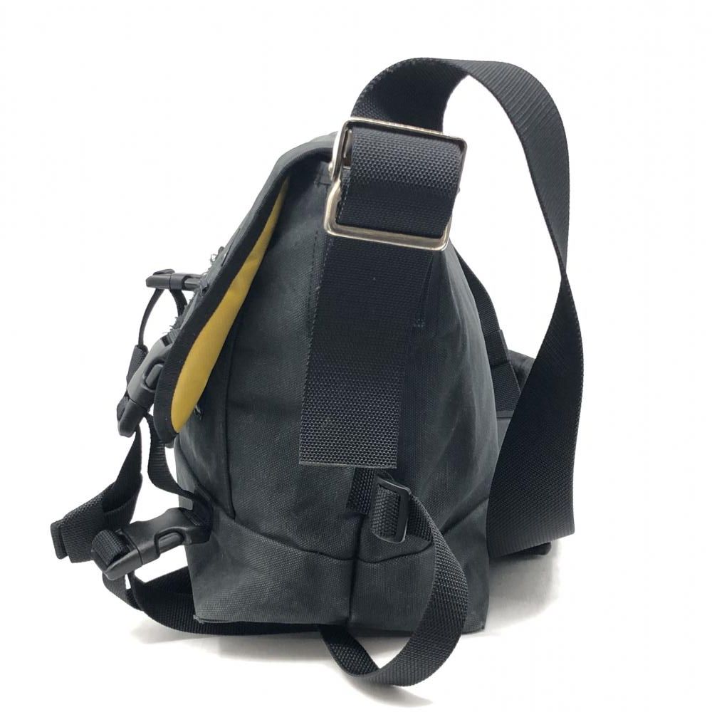 STUSSY × PORTER メッセンジャーバッグ 中古】PORTER × Stussy メッセンジャーバック ブラック 色ヤケ有