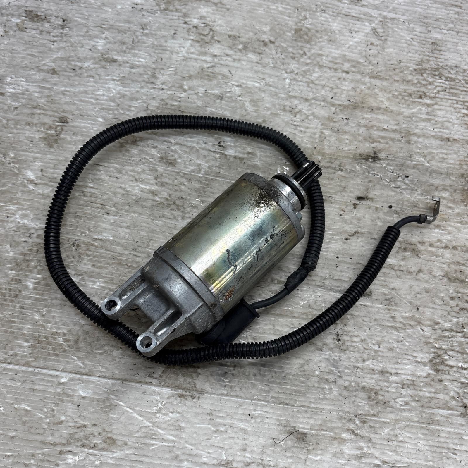 ／様　おまとめ SUZUKI バンディット250 GJ77A セルモーター スズキ スターター