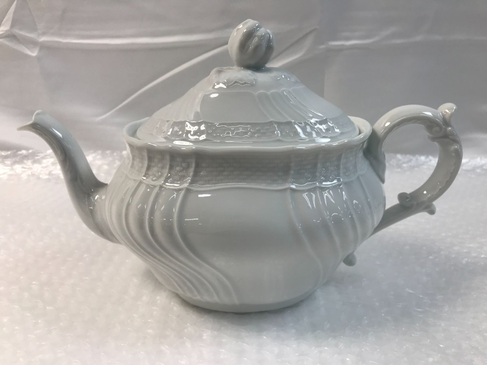 38 854 ﾘﾁｬｰﾄﾞｼﾞﾉﾘ ﾍﾞｯｷｵﾎﾜｲﾄ ﾃｨｰｾｯﾄ3点 3357