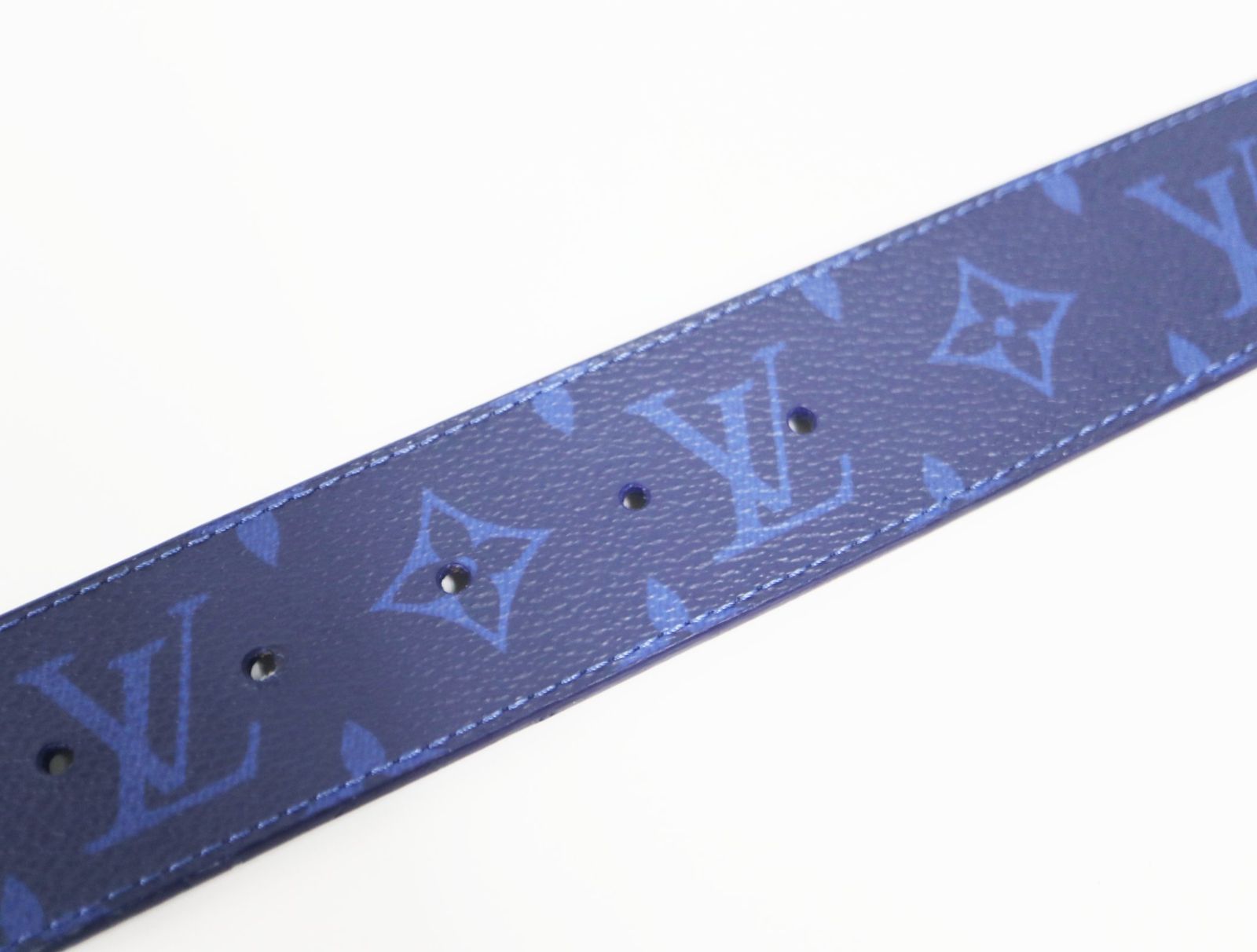 ルイヴィトン LOUIS VUITTON タイガラマ サンチュールLV イニシャル リバーシブル ブルー M0159 メンズベルト ルイヴィトン LOUIS VUITTON タイガラマ サンチュールLV イニシャル