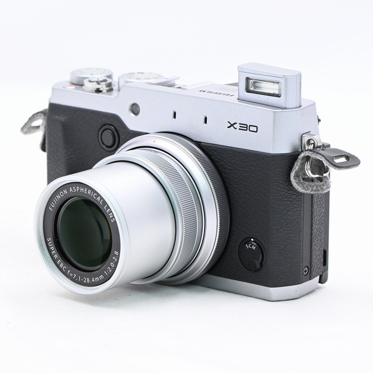 シルバー コンパクトデジタルカメラ