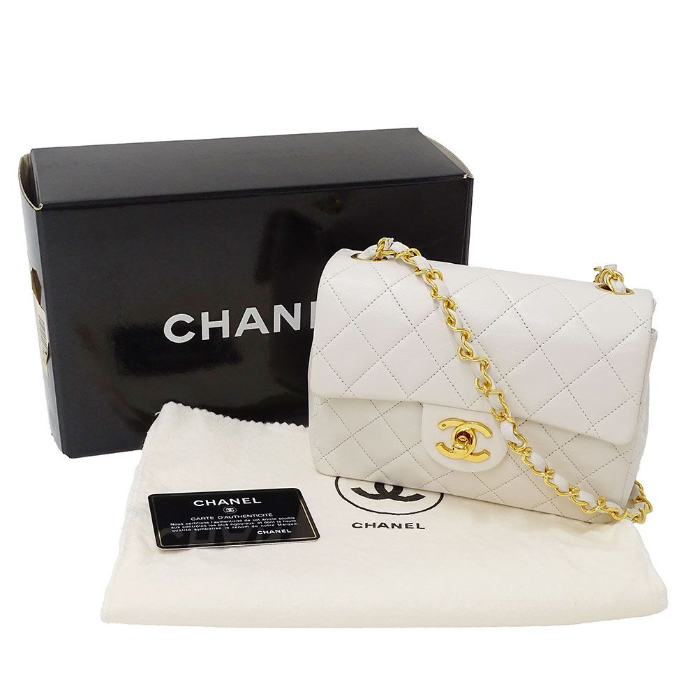 【可愛いくて上品◎】CHANEL ミニショルダーバッグ 可愛く上品に♪】CHANEL Kelly チェーン クラッチバッグ ミニ