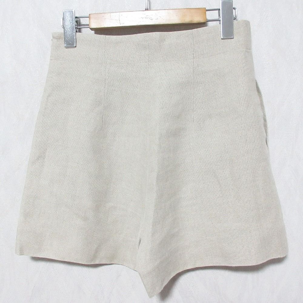 FOXEY 麻　ショートパンツ 2点セット　38 ネイビー　ベージュ FOXEY 麻 ショートパンツ 2点セット 38 ネイビー ベージュ 39736
