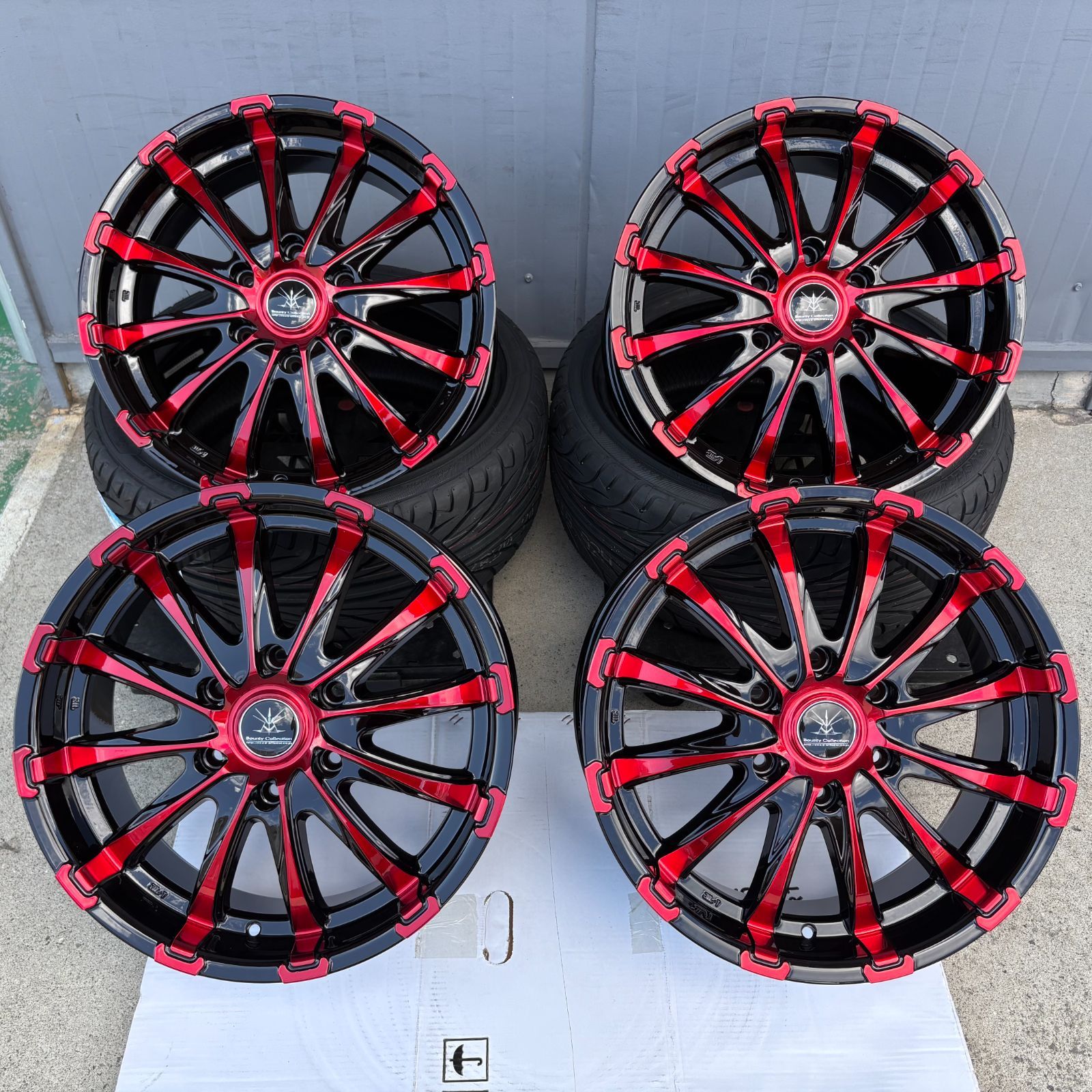 18インチ アルミ製 5本スポークホイールセット　ハイエース　139.7 18インチ アルミ製 5本スポークホイールセット ハイエース 139.7 深