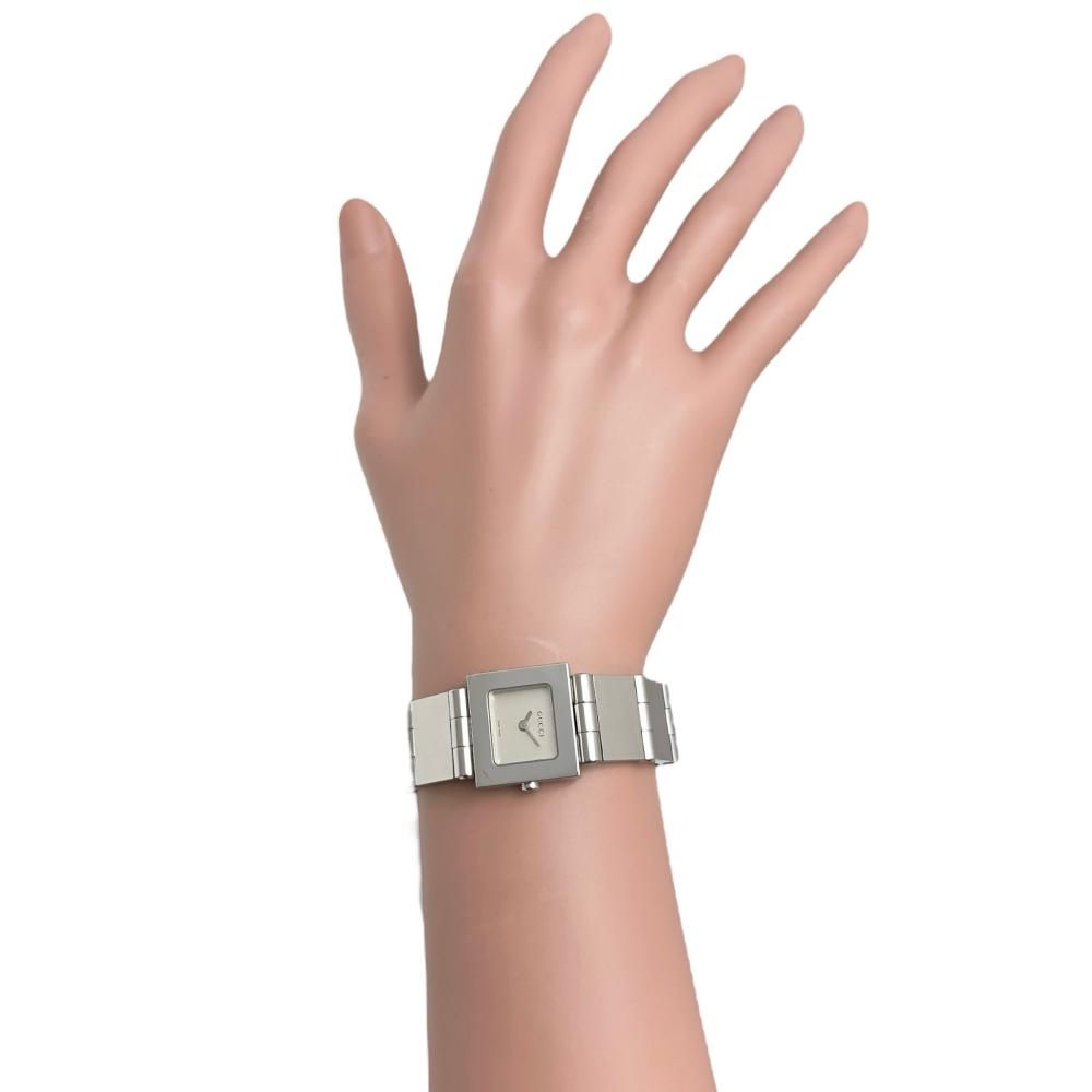 シルバー文字盤 シルバーベルト