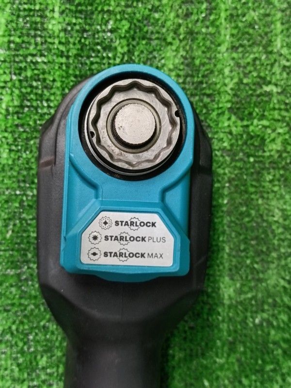 ◎マキタ Makita 充電式マルチツール 18V6Ah マキタ純正バッテリ 充電器付 TM52DRG 充電48回 動作 済みです HRDEVELOPMENT_JP