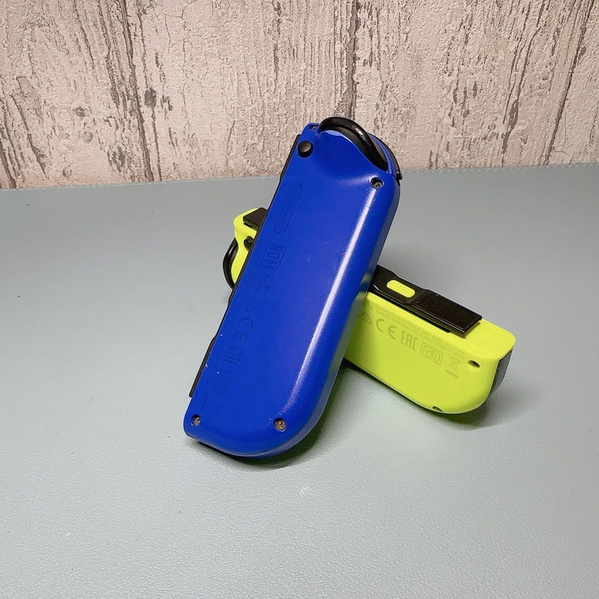 美品 人気カラー ブルー イエロー Switch 左右セット ジョイコン Switch】Joy-Con(L) ブルー/(R) ネオンイエロー | 任天堂 | HAC