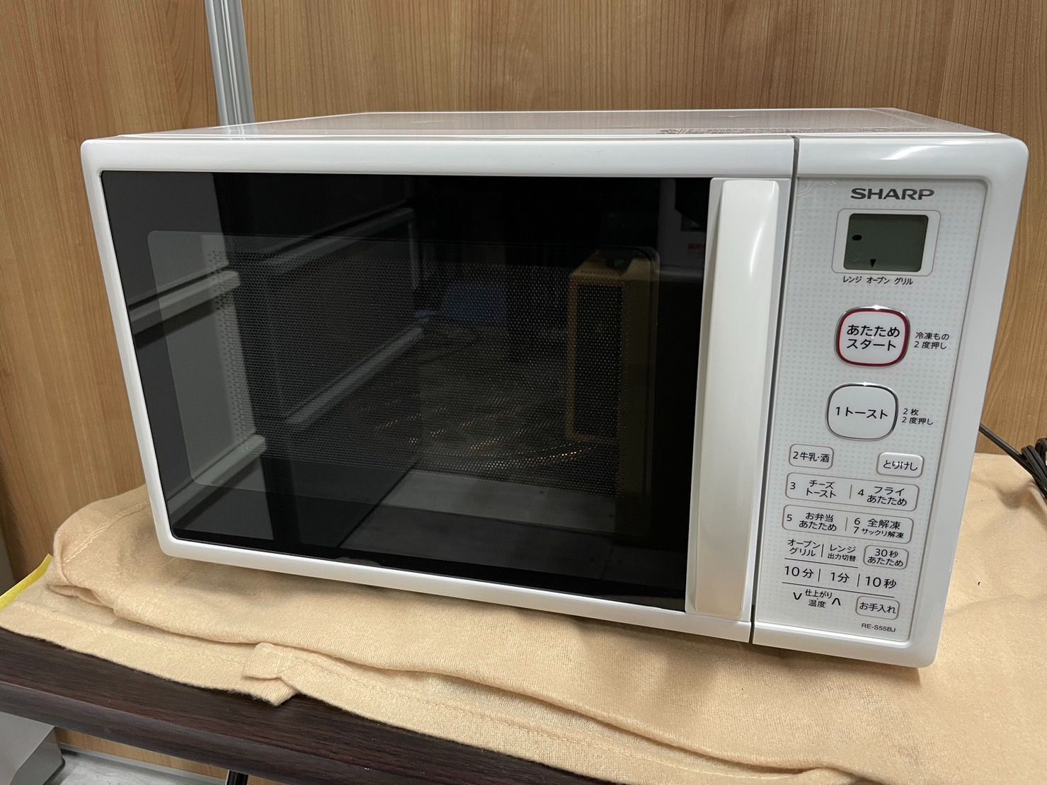 中古】SHARP オーブンレンジ シャープ RE-S55BJ-W 2019年製 