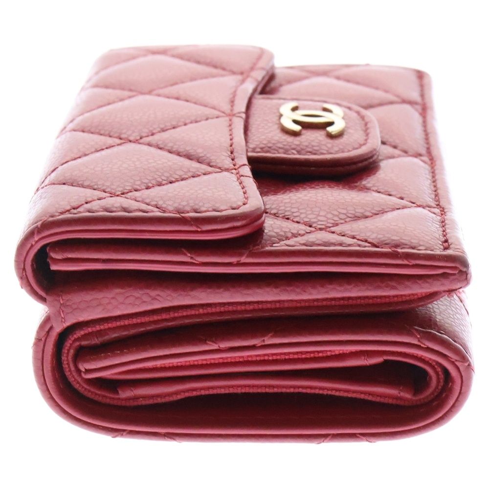 CHANEL キャビアスキン　コンパクトウォレット　　　2022年春コレクション CHANEL (シャネル) キャビアスキン マトラッセ コンパクト