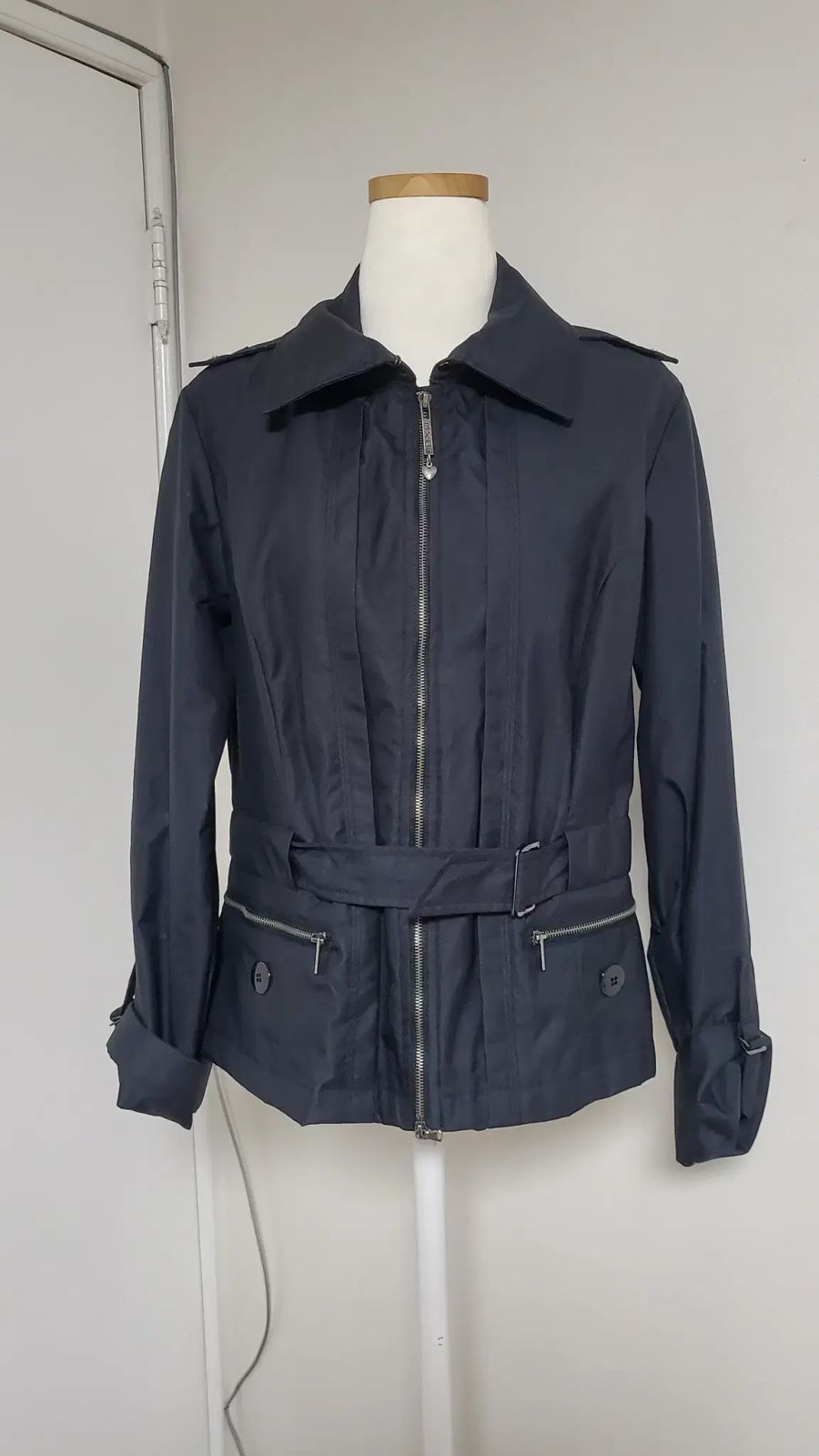 MAX MARA マックスマーラ Sports Max 黒 ウィンドブレーカー
