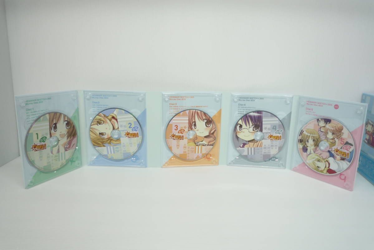 (未使用･未開封品)　ひだまりスケッチ×365 Blu-ray Disc Box p1m72rm Amazon.co.jp: 「ひだまりスケッチ×」Blu-ray Disc BOX(完全生産