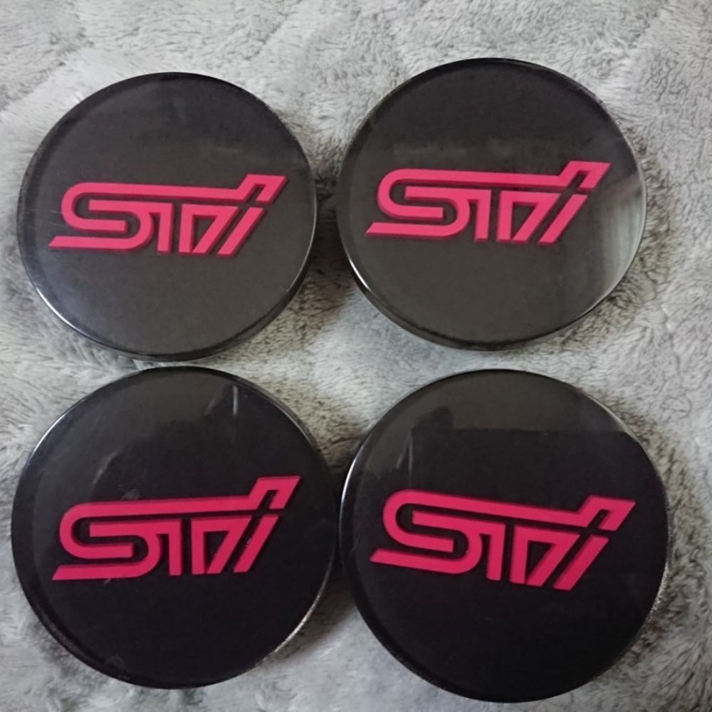スバル 純正 SUBARU 正規 ♥ センターキャップ ブラック STIレッドロゴ WRX STI GVB GVF VAB BRZ ZC6 パーツ エンジン タイヤ カスタム