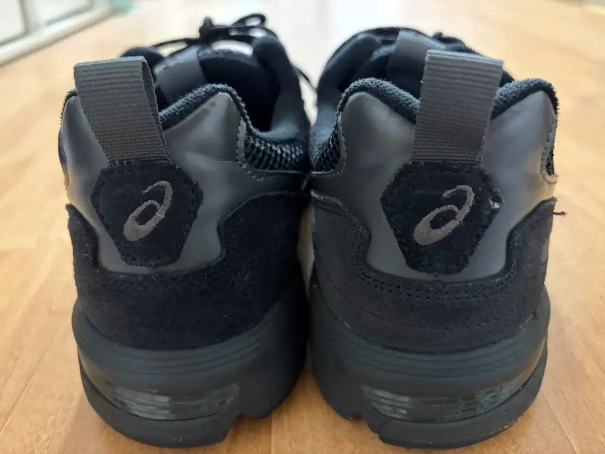 アシックス ゲル