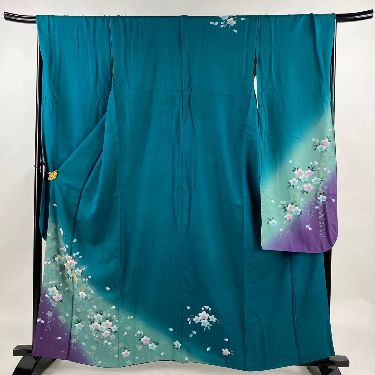 振袖 身丈159.5cm 裄丈68.5cm L 袷 桜 花びら 刺繍 金糸 青緑 正絹 名品