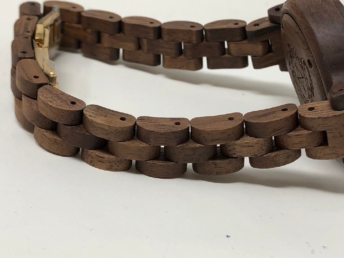 NOZ クオーツモデル／カレイドスコープ アカシア天然木バンド CONTENTS