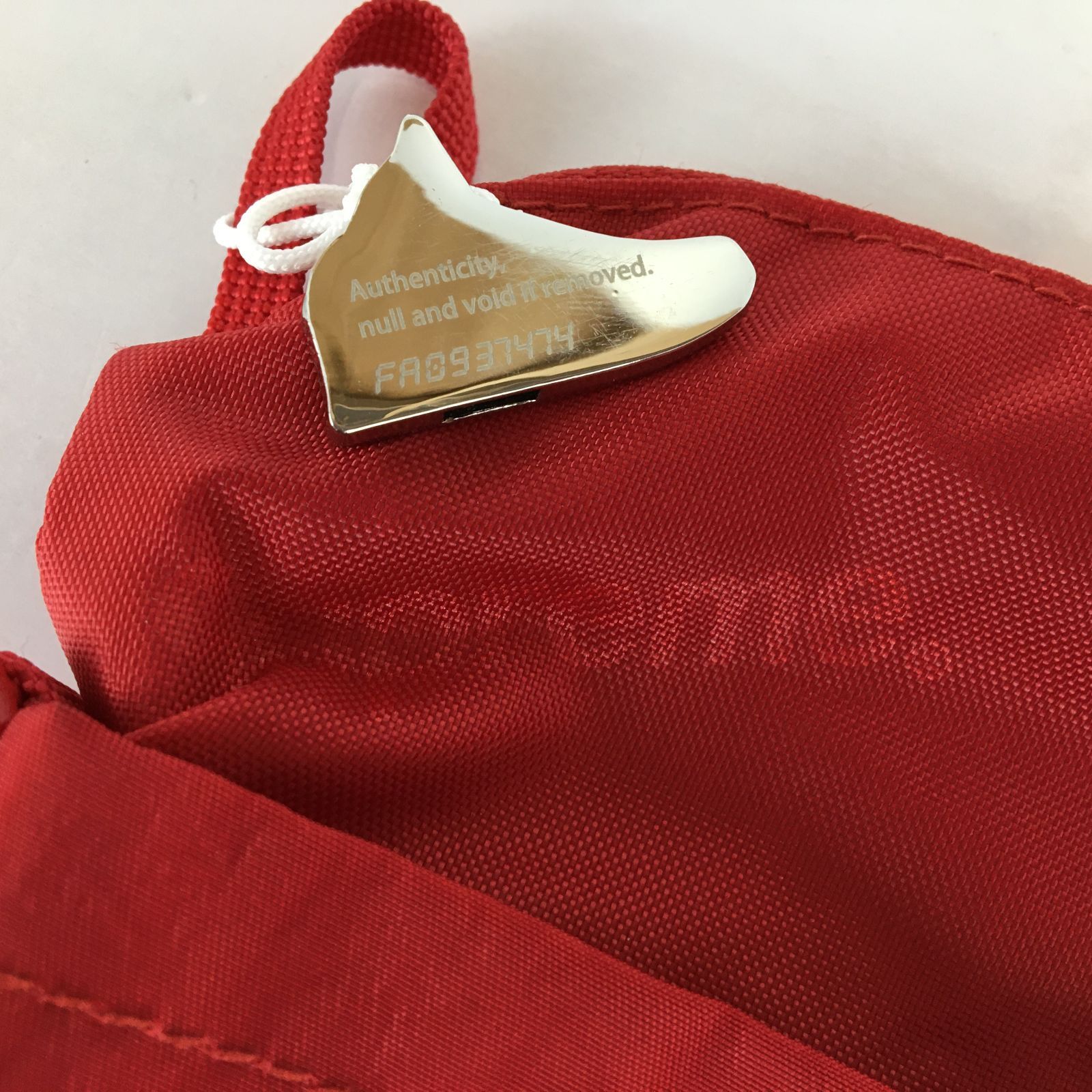 Supreme Neck Pouch シュプリーム ネック ポーチ 00568hi◇148