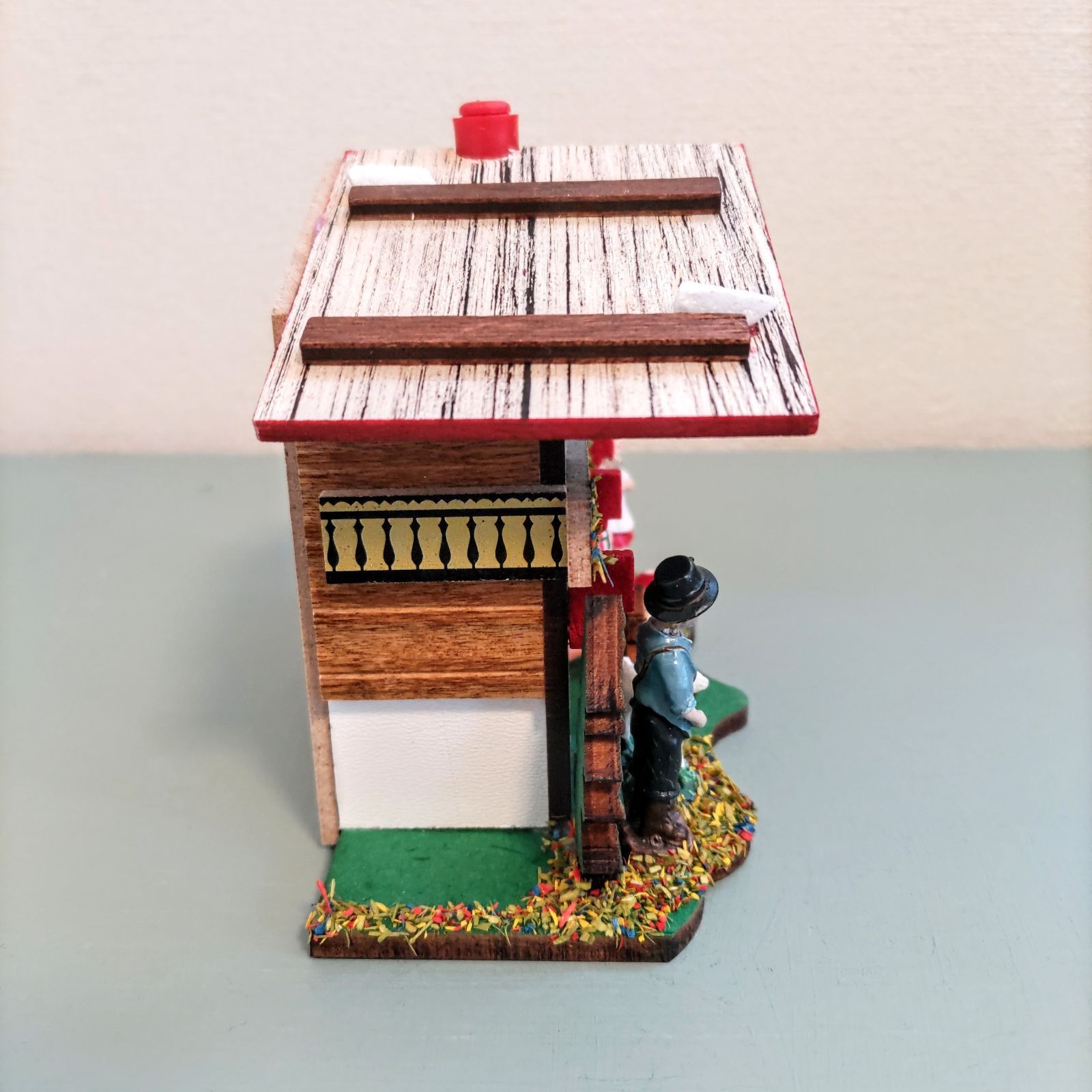 ドイツ　ミニチュア　貴重　工芸品　木製 ミニチュア ドイツ工芸品 木製 ライフェンドレーン職人