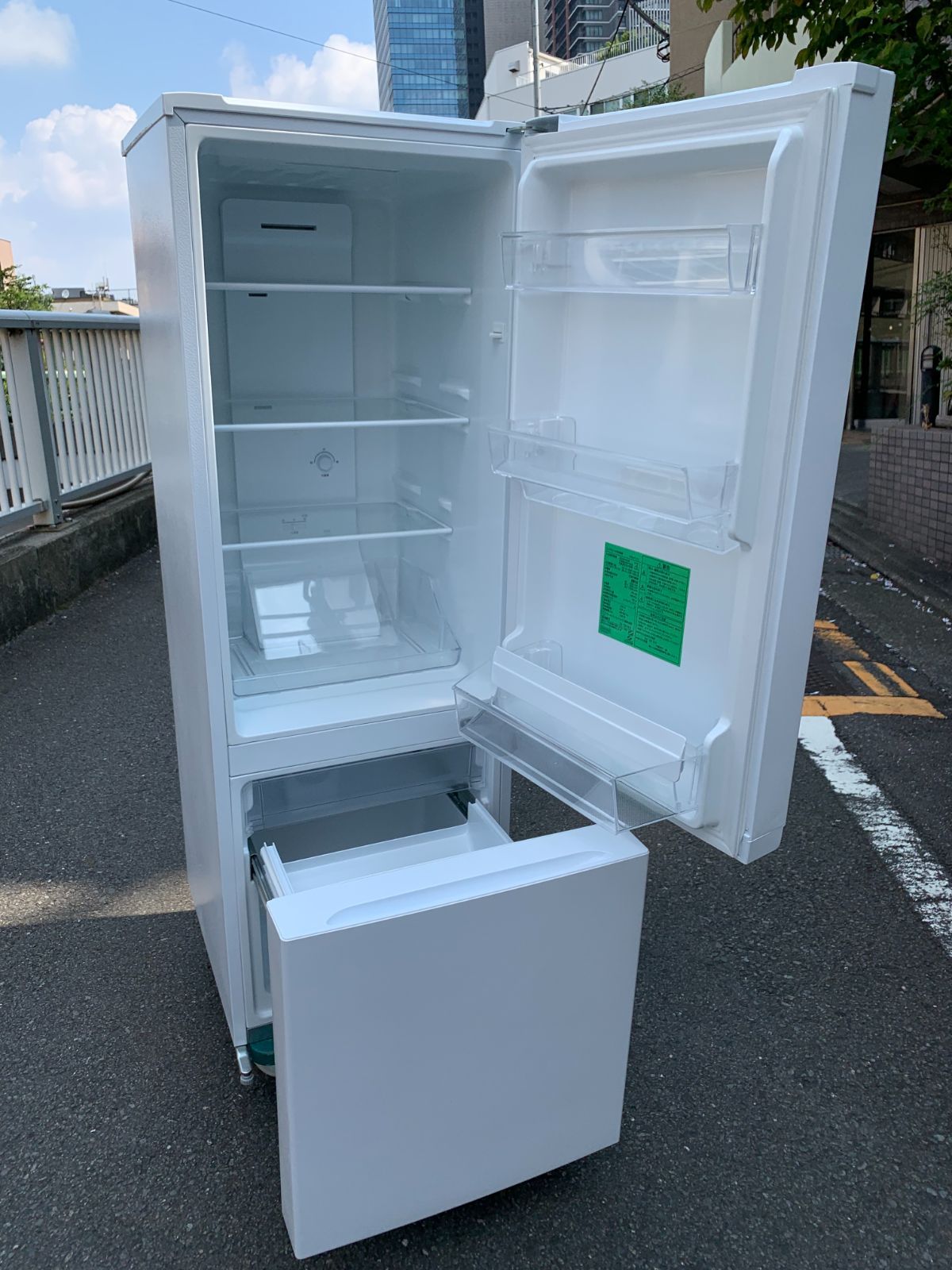 冷蔵庫 ヤマダ YRZ-F17J 2023年製（604）⚠️【配送エリア限定・自社 