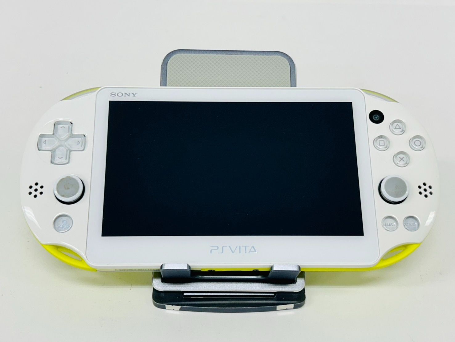 PlayStation®Vita（PCH-2000シリーズ）Wi-Fiモデル … 【公式通販