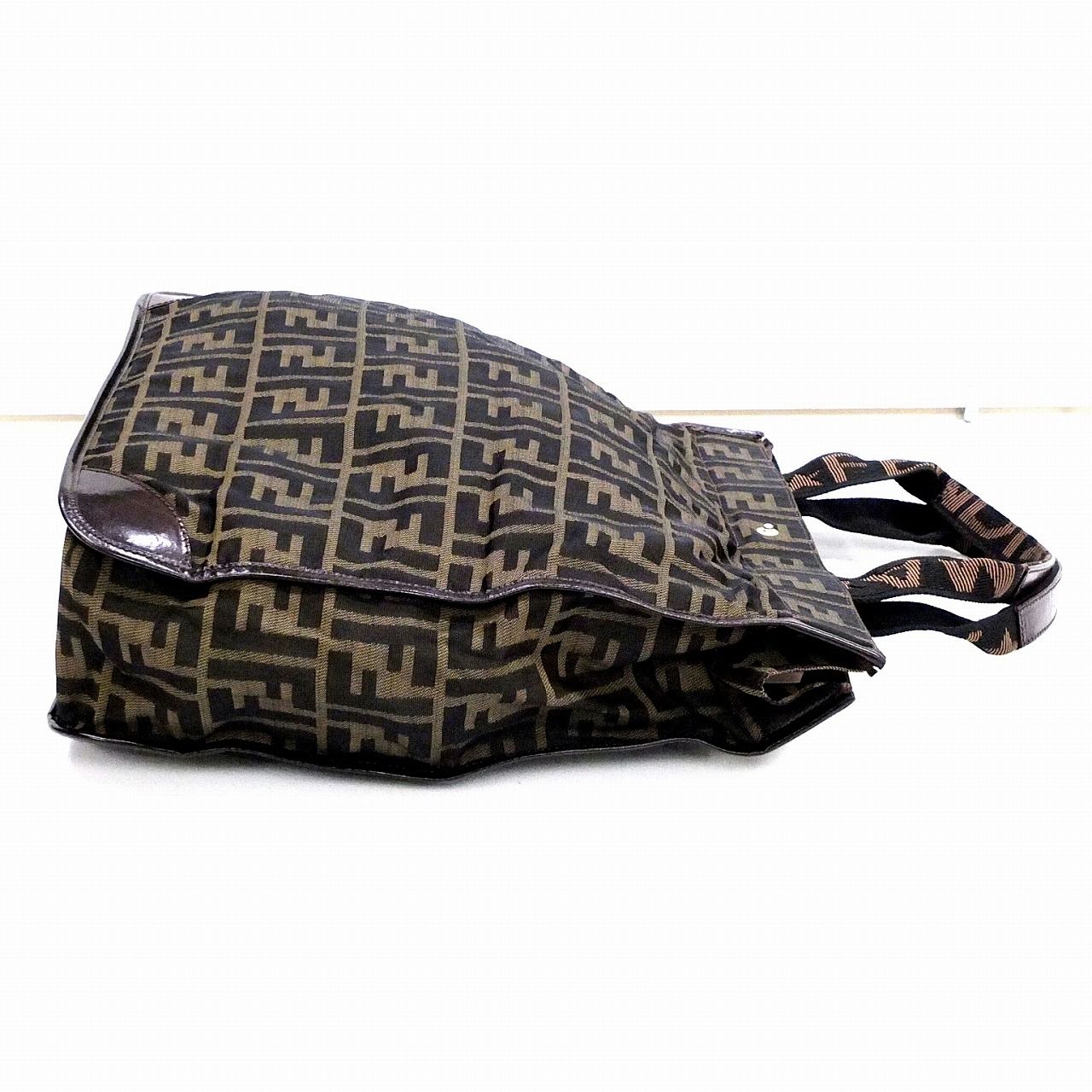FENDI フェンディ ズッカ柄 折り畳み トートバッグ 2321 26555