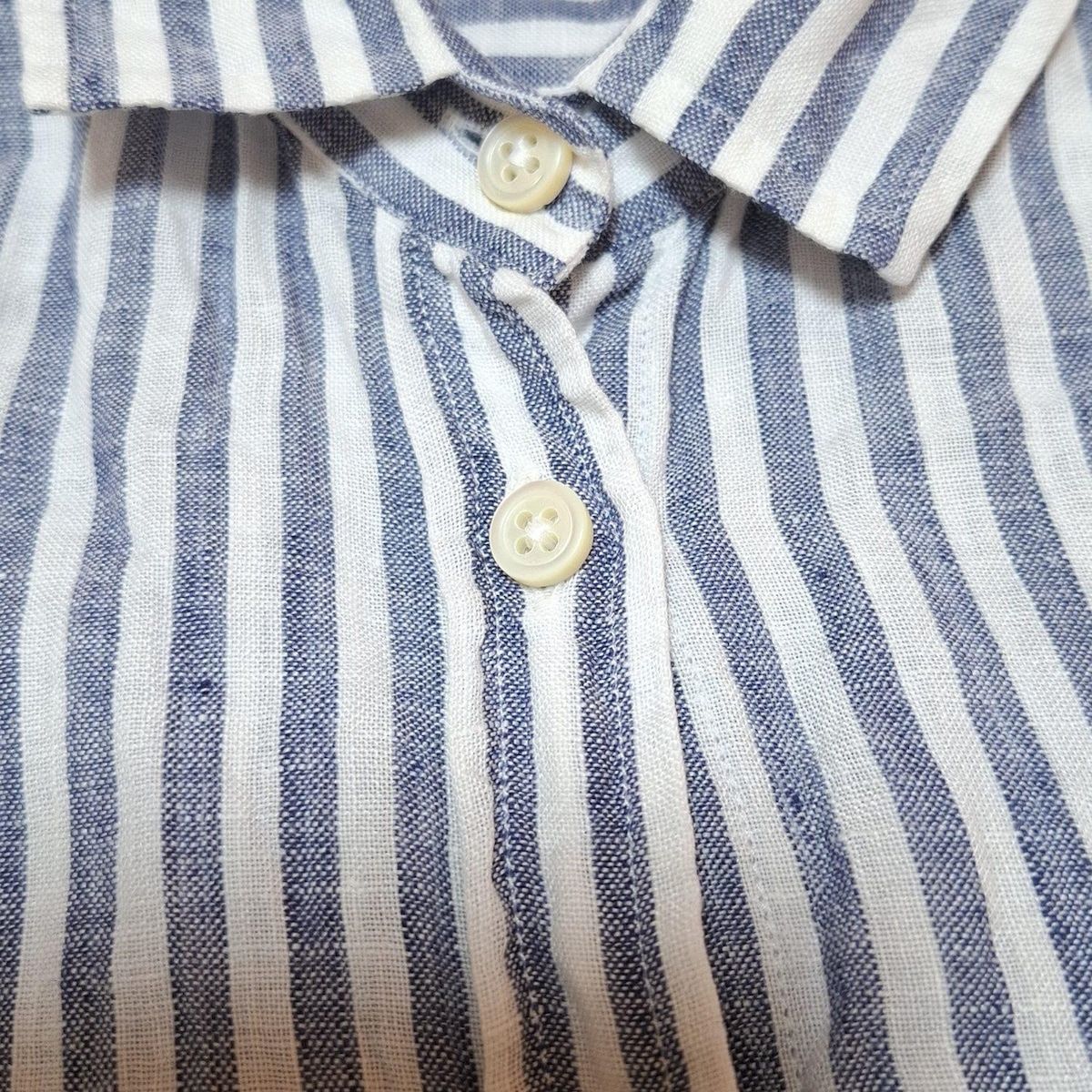 ダークネイビー×白