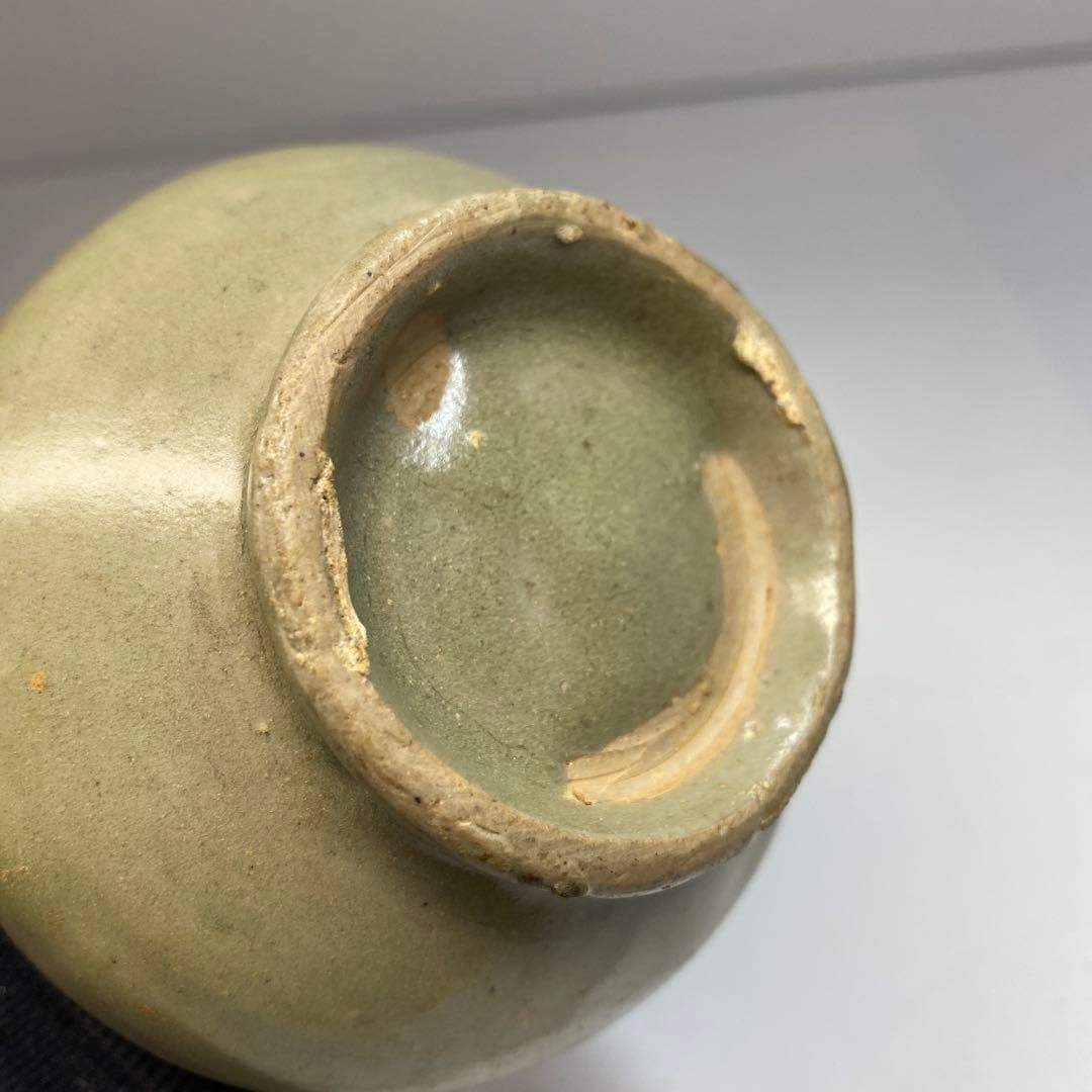 高麗青磁　古代青磁油壺　木箱付　高さ9.5㎝　東Y6-0606②タニト 高麗青磁 古代青磁油壺 木箱付 高さ9.5㎝ 東Y6-0606②タニト