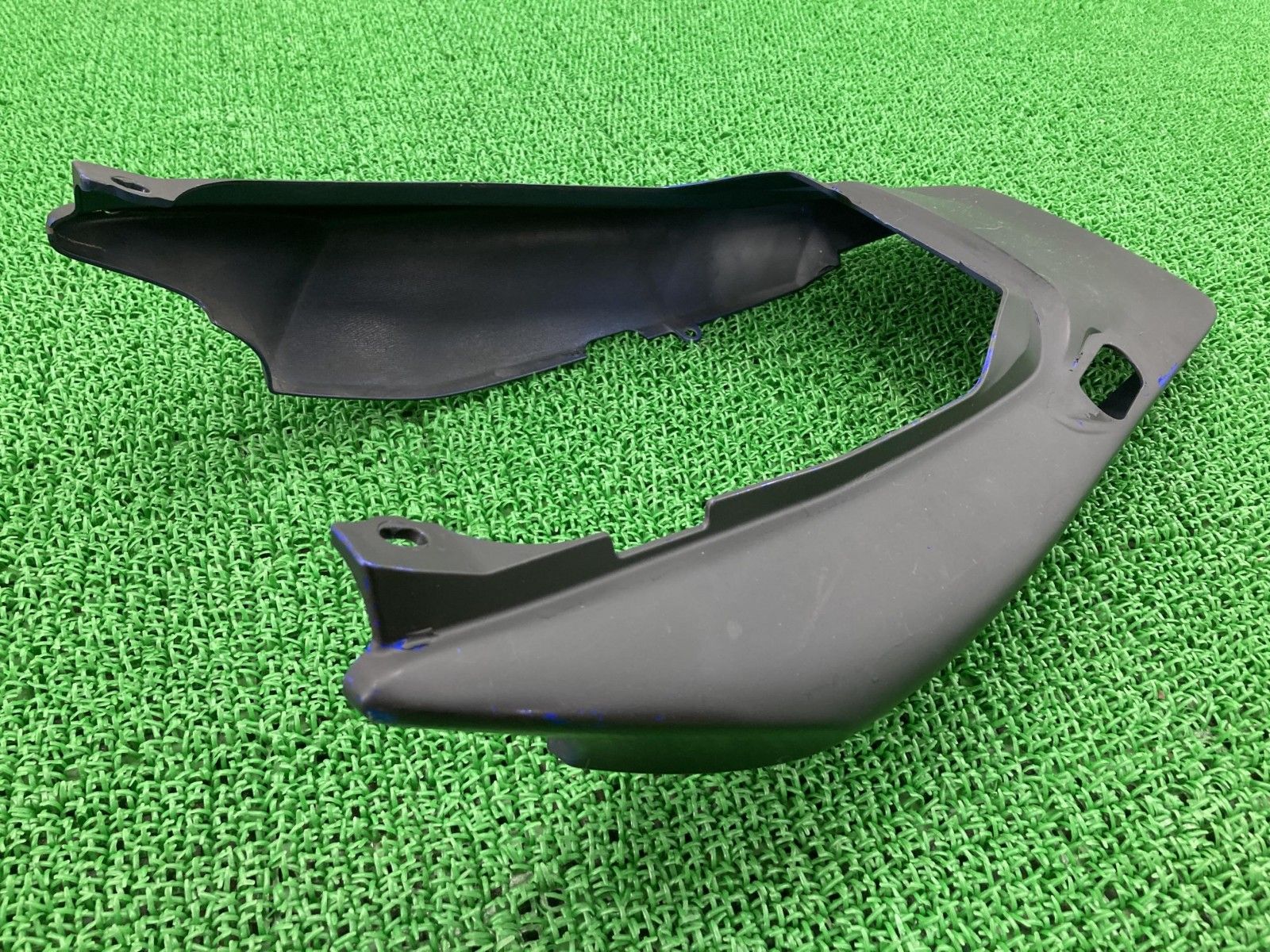 CB400SF テールカウル 黒 77210-MCEL ホンダ 純正 バイク 部品 NC39 