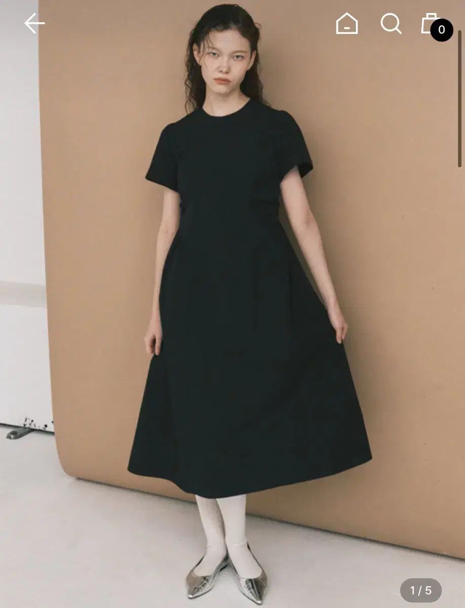 マウス MAIS PUFF SLEEVE DRESS BLACK