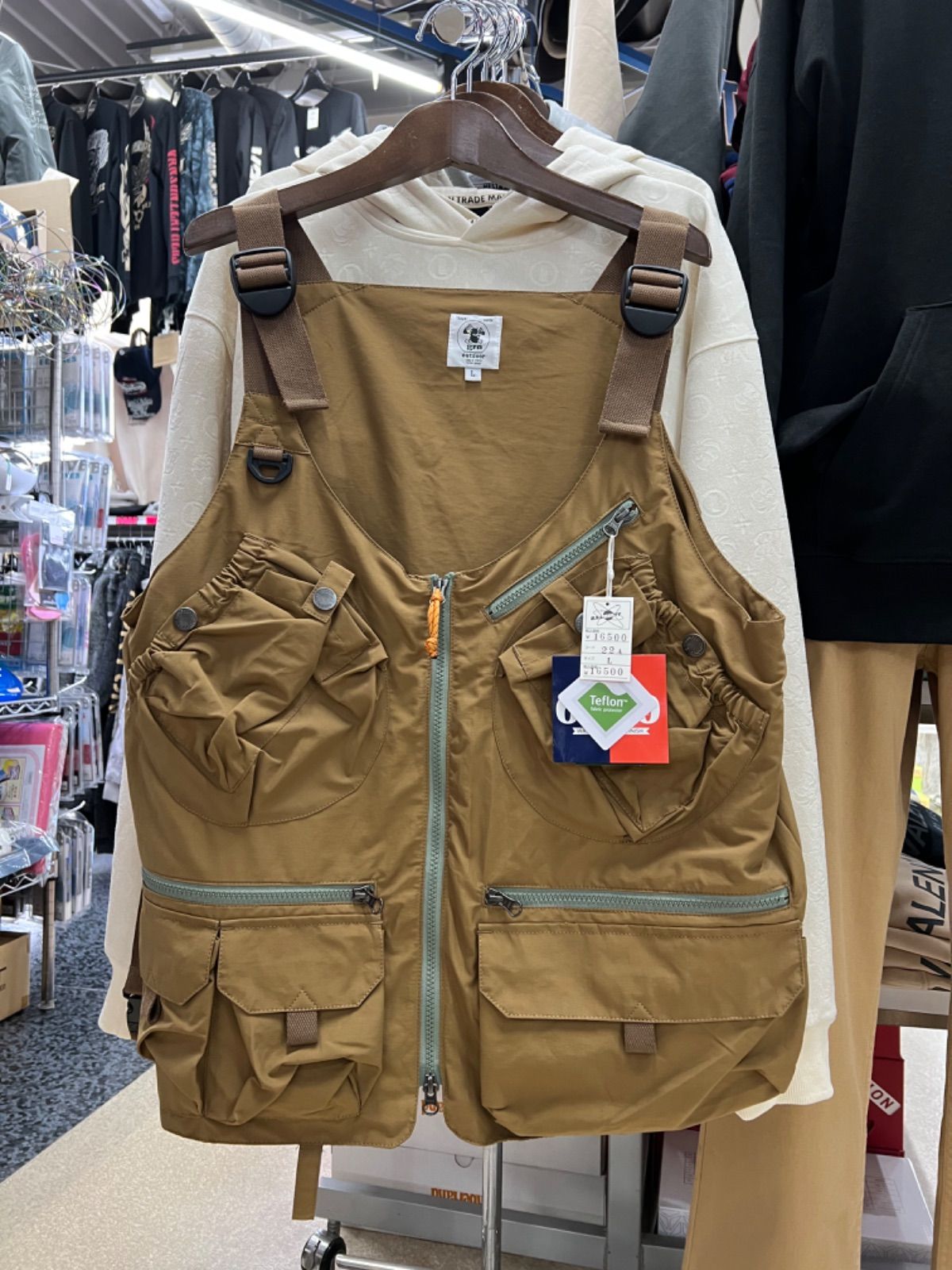 残り1点ずつ‼️ポケット21個‼️grn ジーアールエヌ○手ぶら