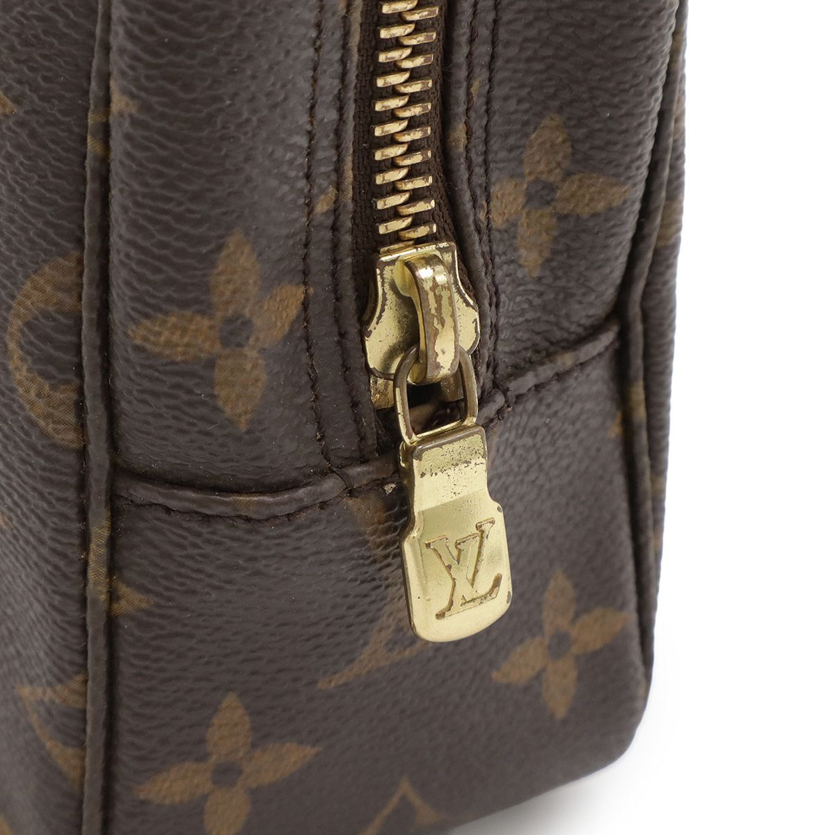 LOUIS VUITTON ルイ ヴィトン モノグラム トゥルース トワレット23  