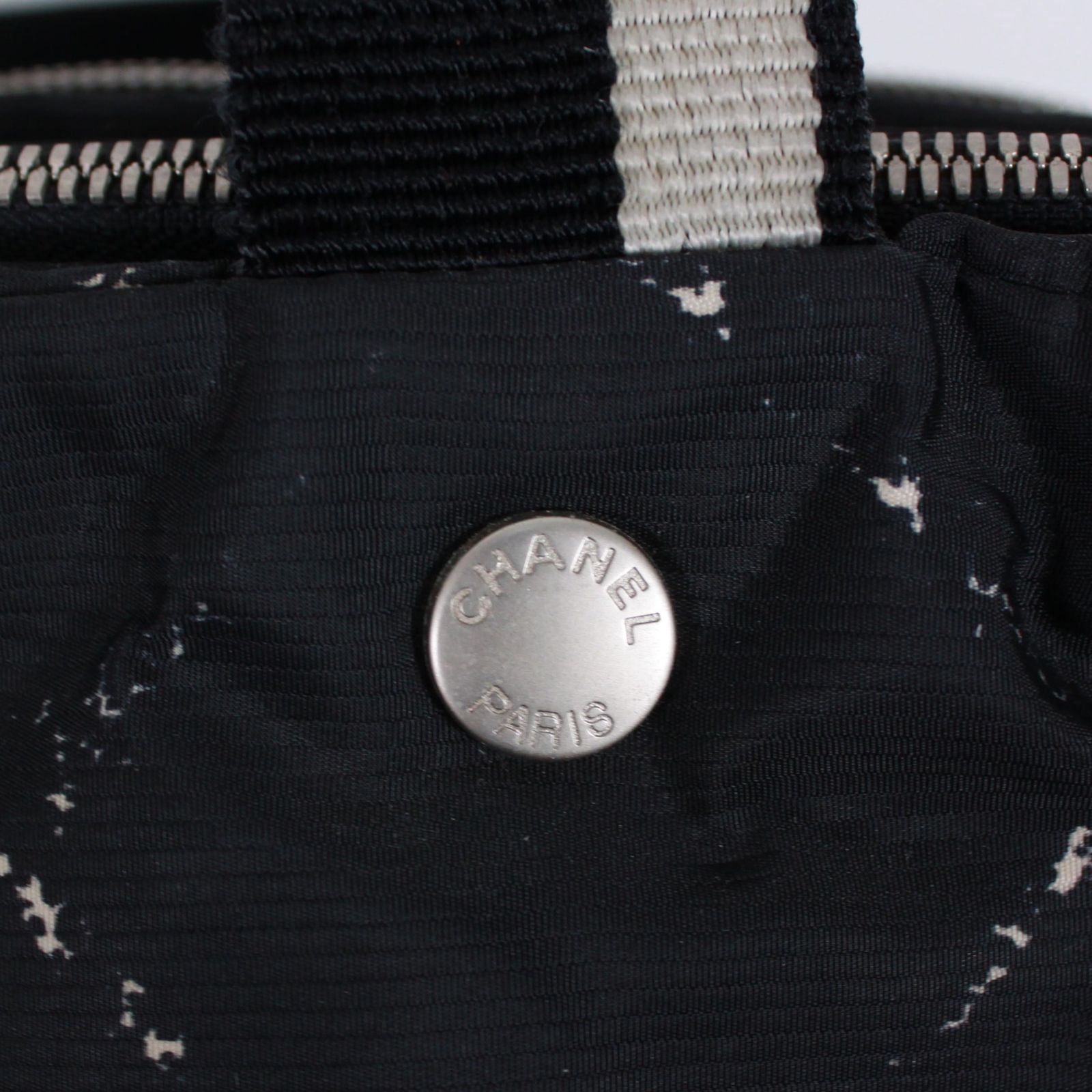 ⭐️極美品⭐️シャネル　ニュートラベルライン　ミニボストン　ナイロン　黒 CHANEL 【ジャンク品】シャネル ニュートラベルライン