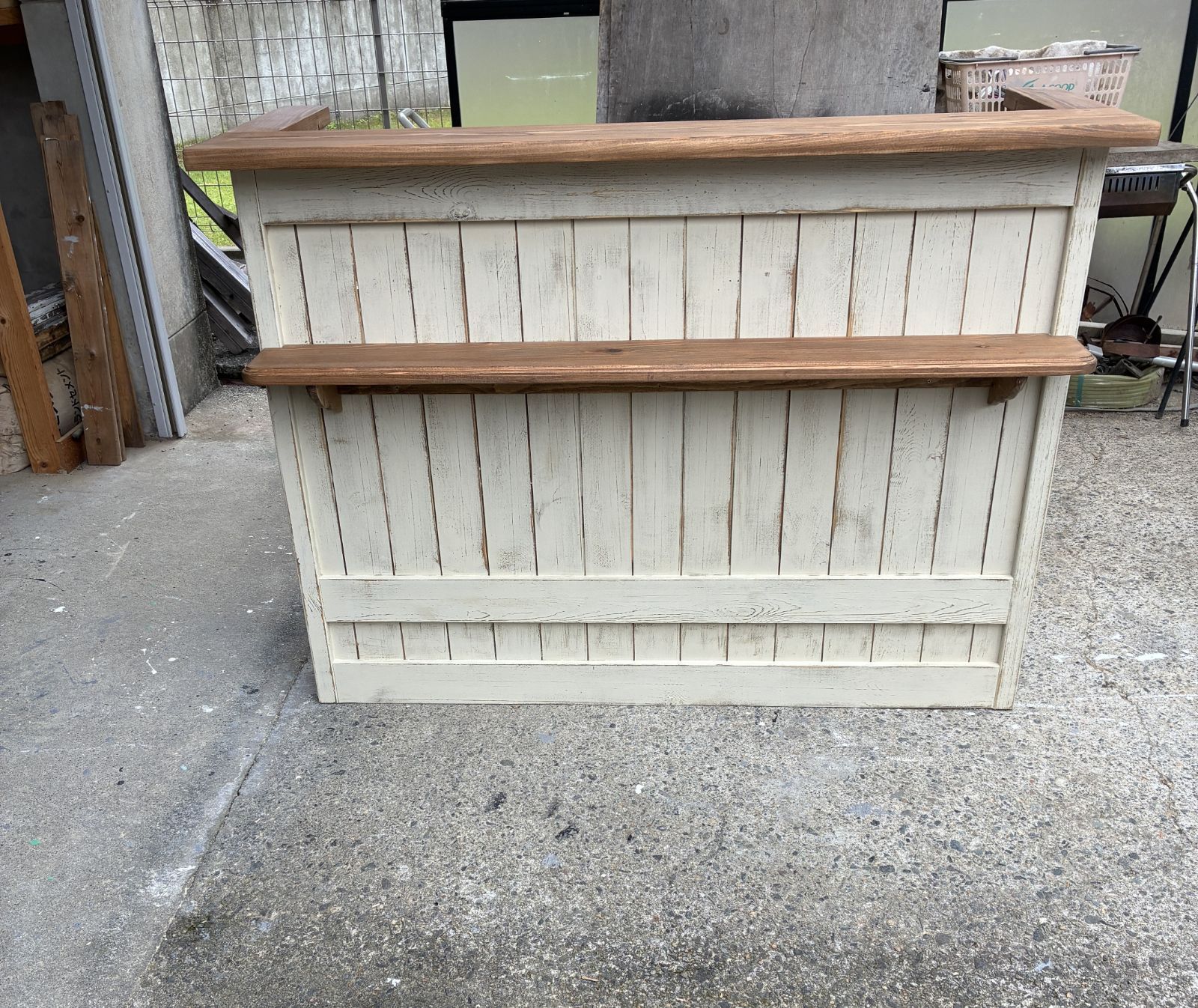 受注製作 アイボリーシャビー 飾り棚 コの字型レジ用凹み付 受付カウンターテーブル レジカウンター 13００