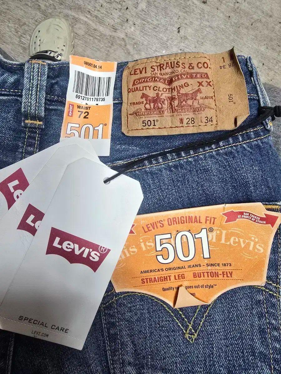 LEVI S リーバイス 501 28