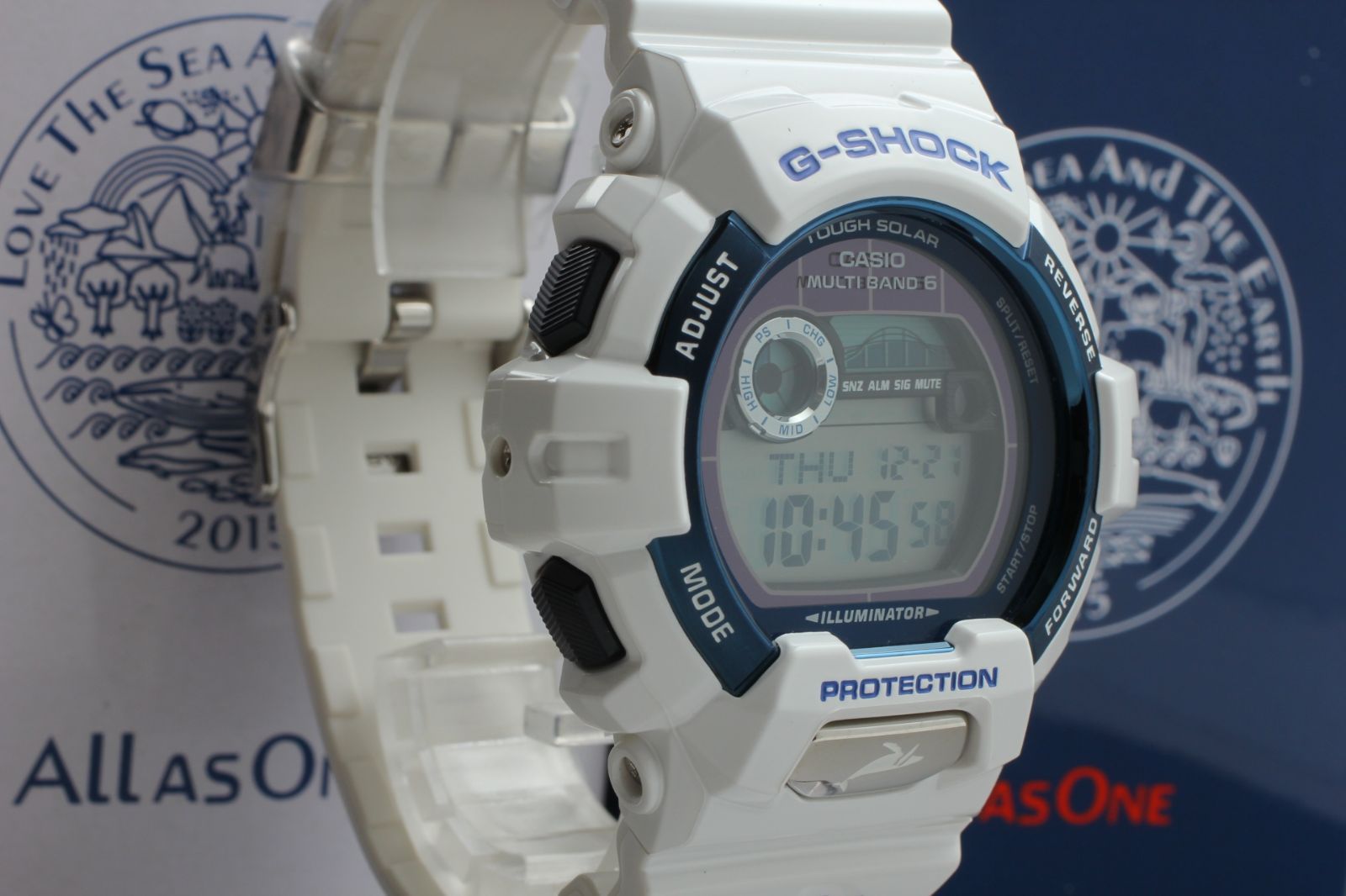 [美品・完動品] CASIO G-shock 2015年イルカクジラ限定モデル G-SHOCK イルクジ2015 GWX-8902K-7JR 電波ソーラー