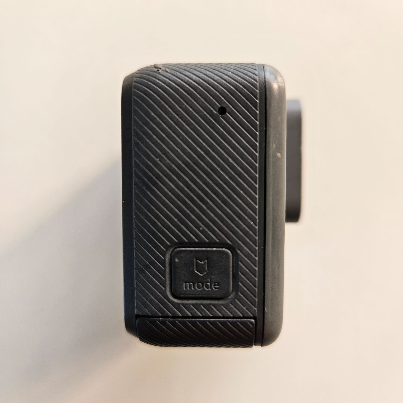 本体 バッテリー