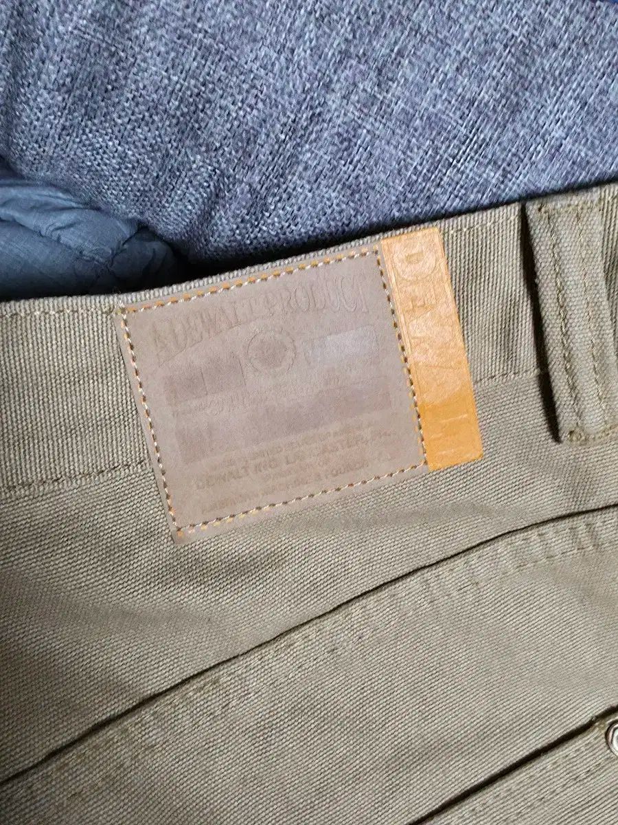 BALTIMORE ダブルニーワークパンツ