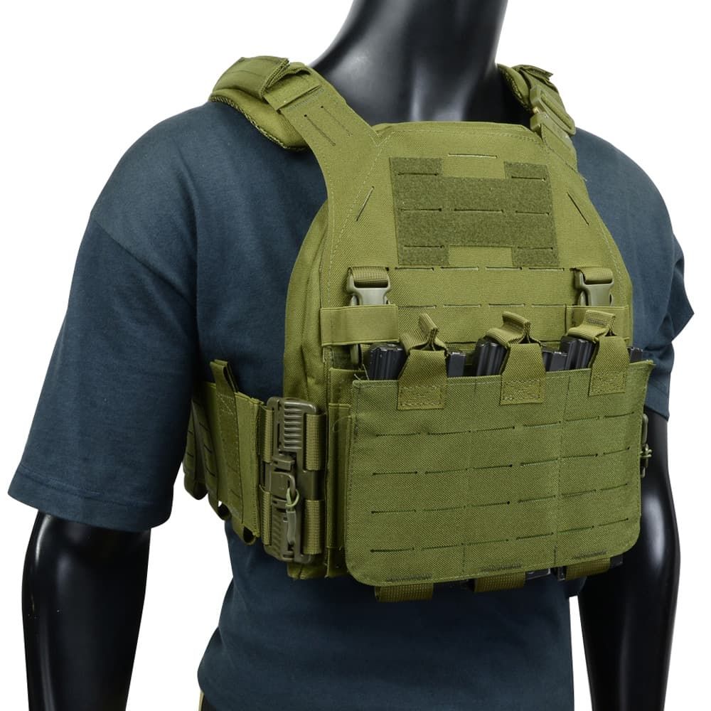 プレートキャリア 1000Dナイロン製 レーザーカットMOLLE