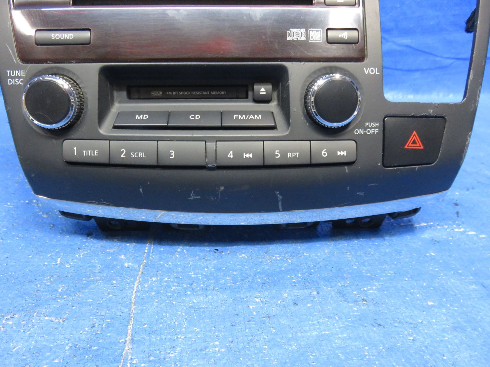 日産　E51　エルグランド　前期　　センター　純正　オーディオ　未チェック　190121166 B日産純正 2DIN オーディオパネル センターパネル E51 NE51