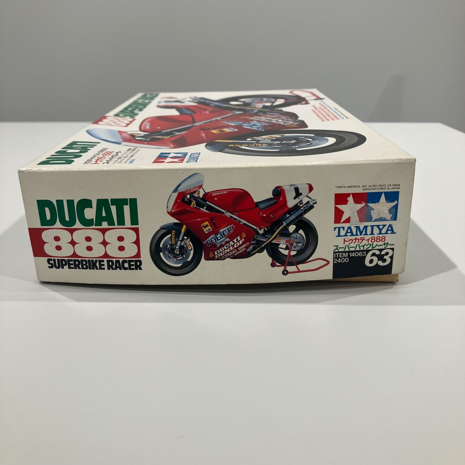 タミヤ 1/12 ドゥカティ888 完成品 Amazon.com: Tamiya 4950344992546 300014063-1:12 Ducati 888