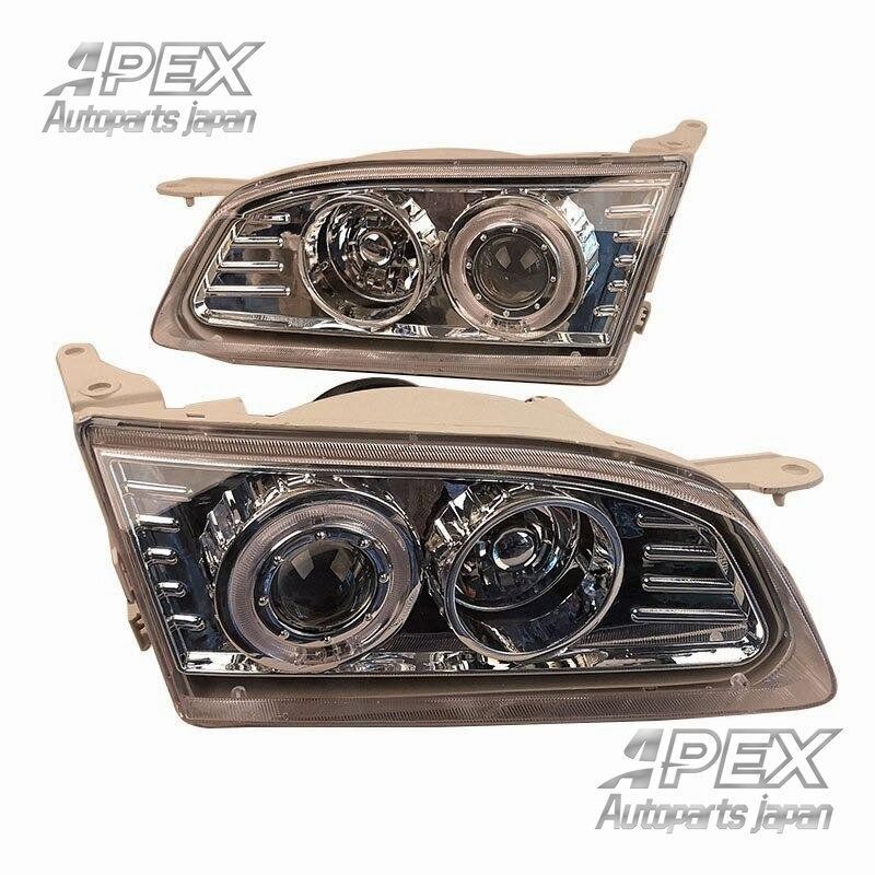 白 背景エンジェル目