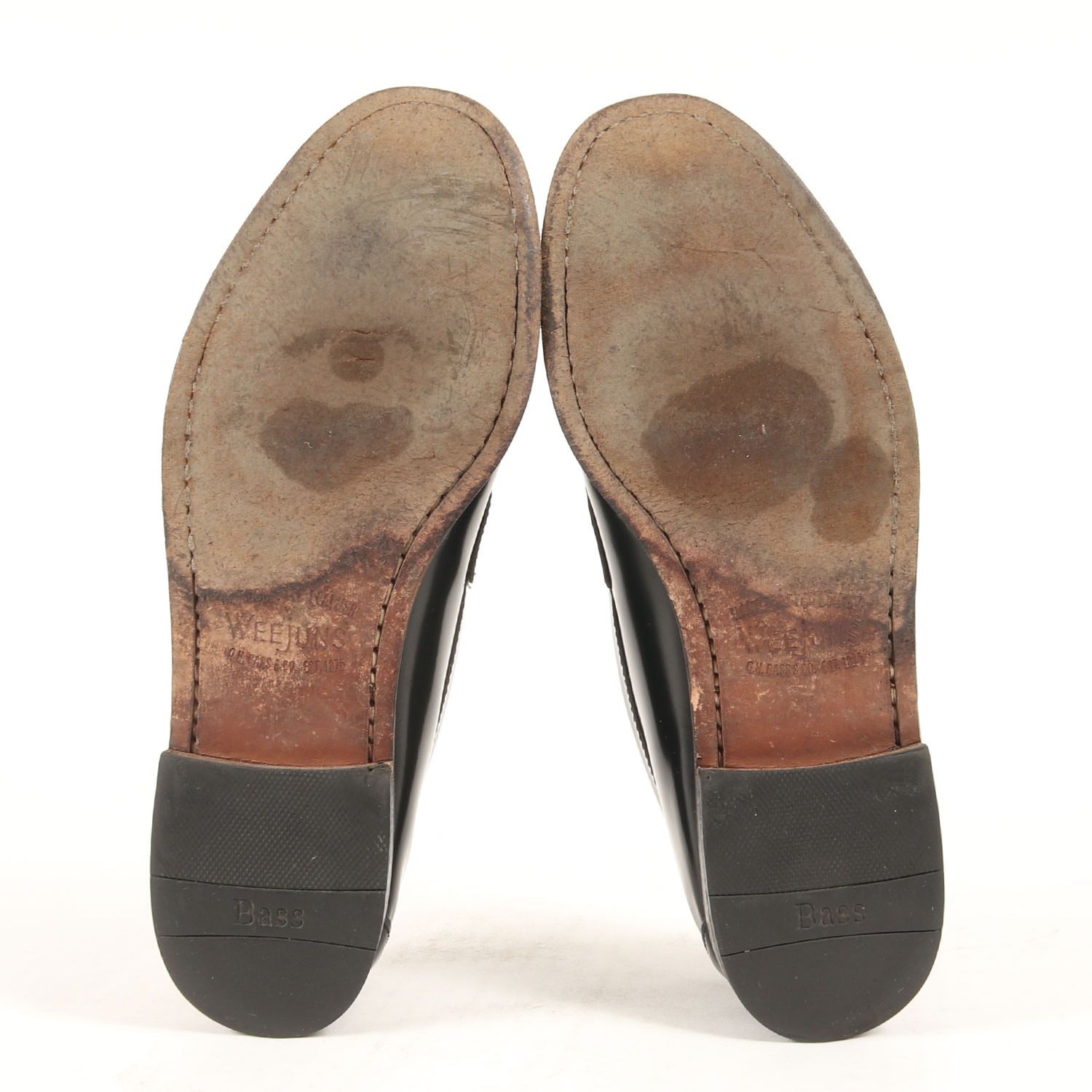 白玉。蓮華の置物。手彫り