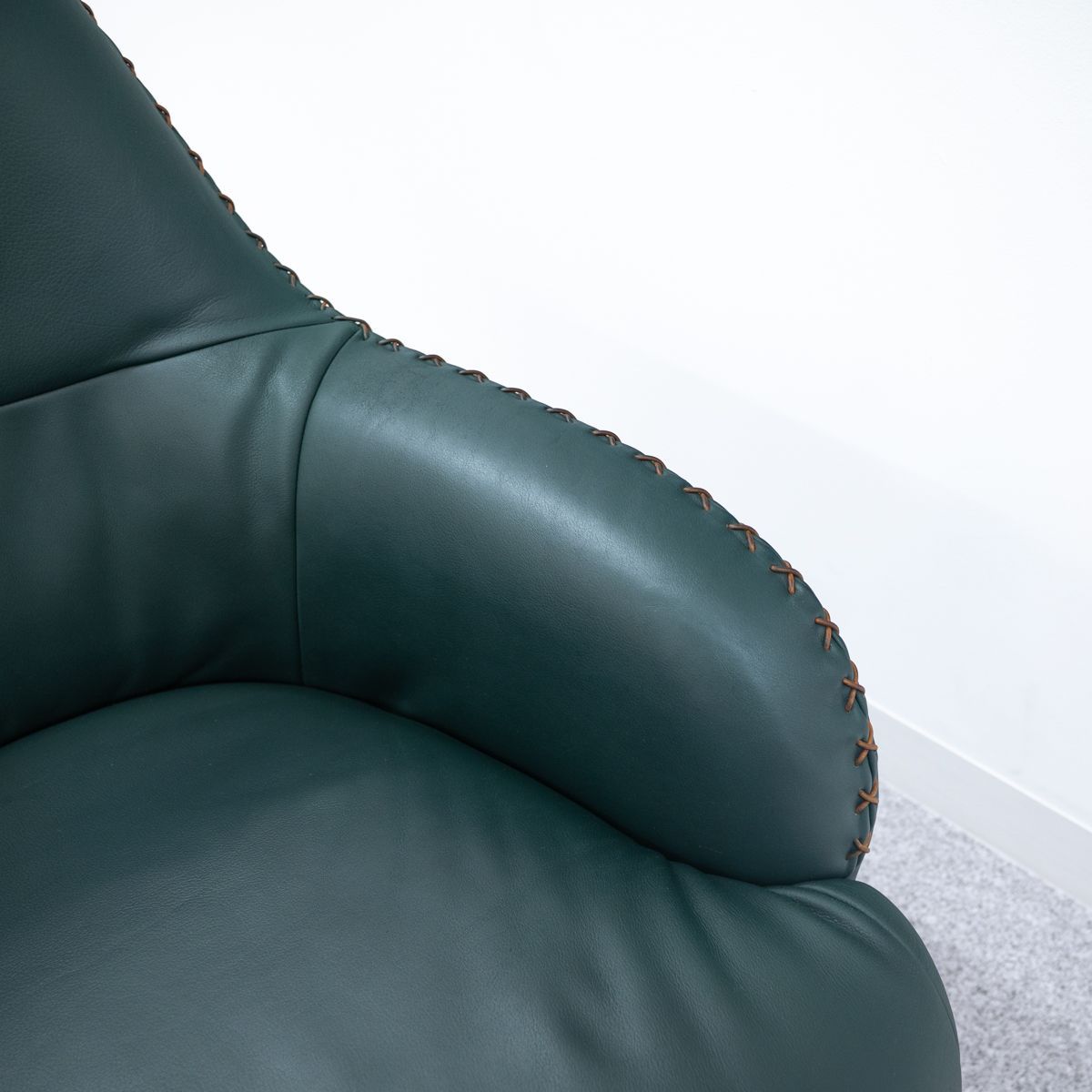 極美品】de Sede デセデ アームチェア DS-102 中古品】de Sede デセデ