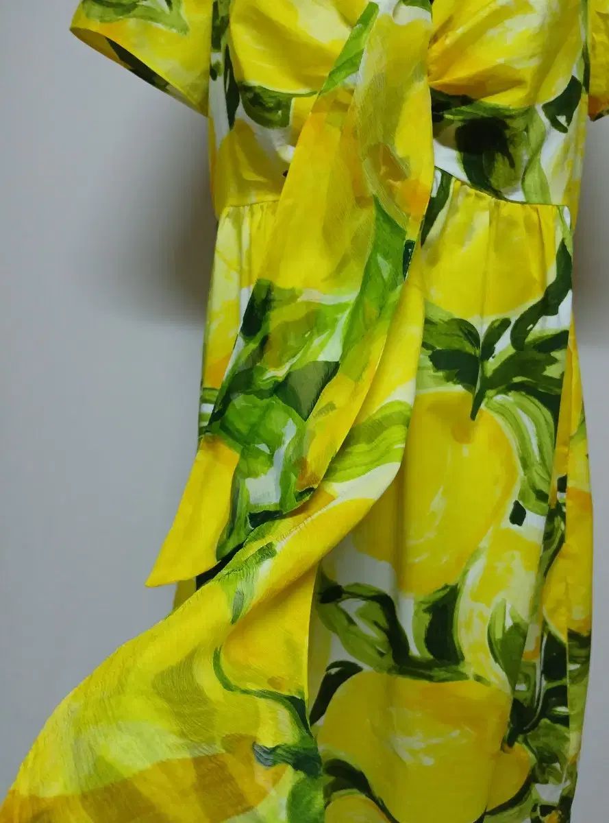 美品 MOSCHINO モスキーノ プリント ワンピース ストレッチ プリント