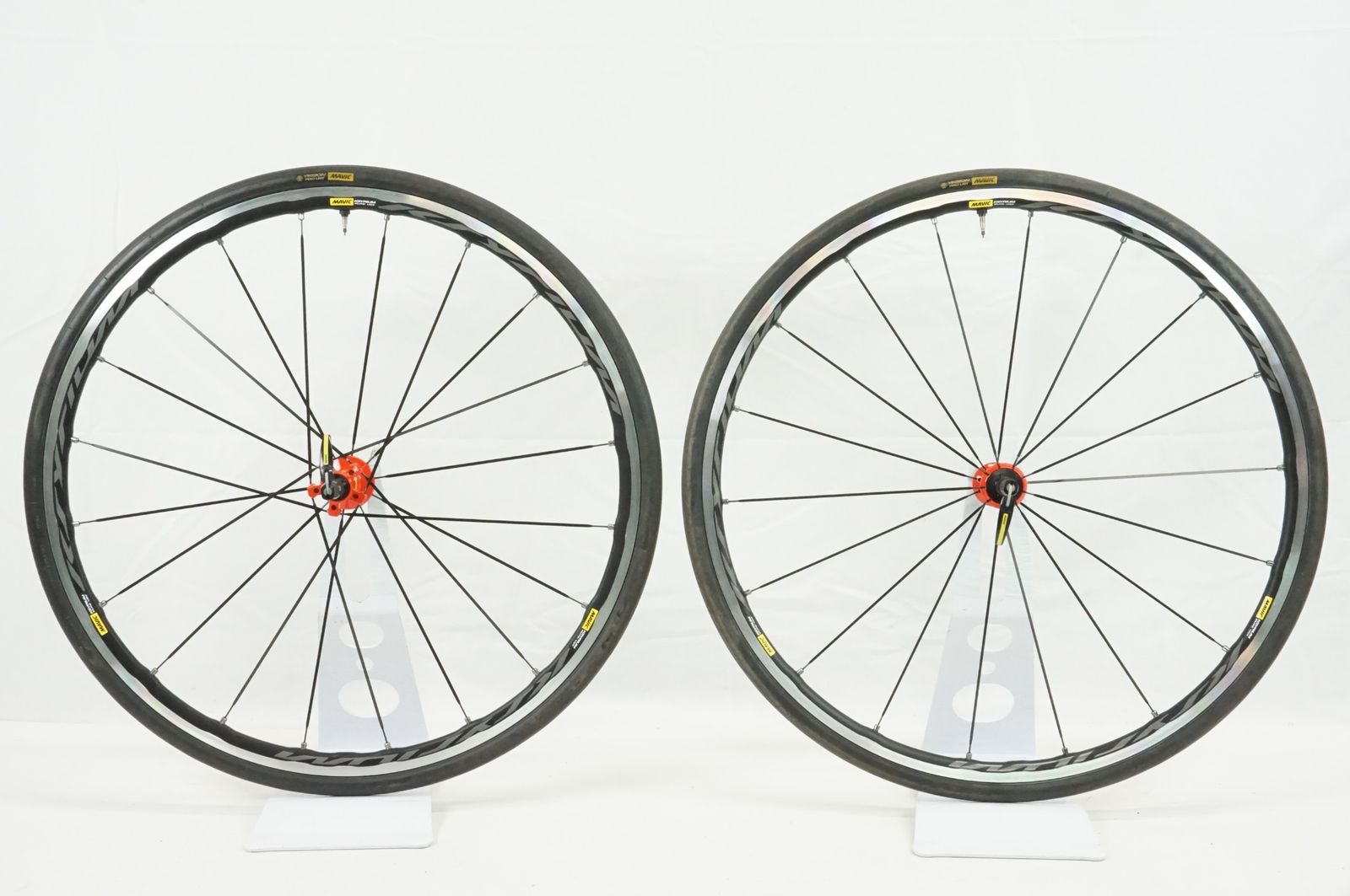 MAVIC 「マヴィック」 COSMIC PRO CARBON SHIMANO11速 ホイールセット