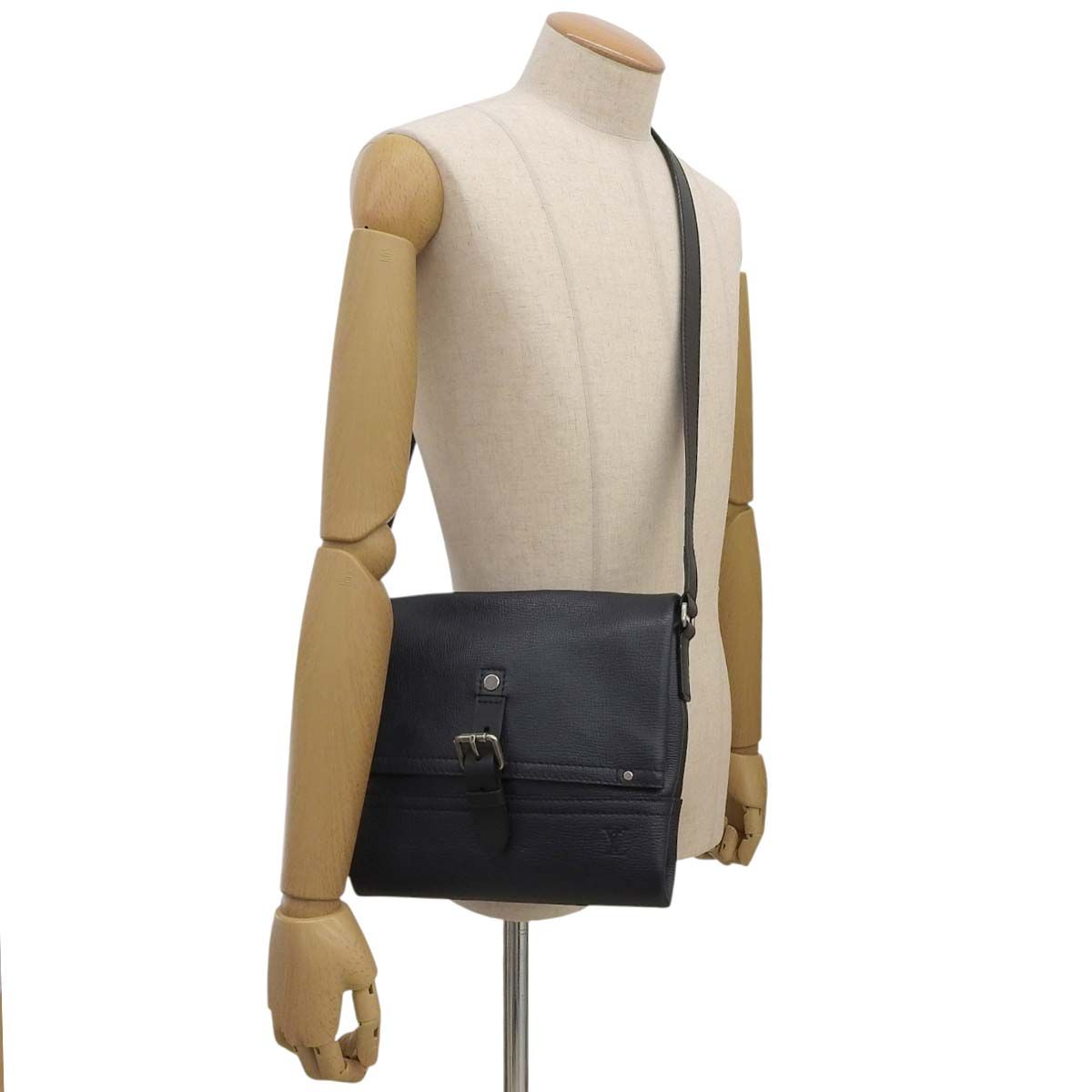 【美品】ルイヴィトン メッセンジャー PM ショルダーバッグ　ユタ　キャニオン LOUIS VUITTON ルイ・ヴィトン ショルダーバッグ キャニオン