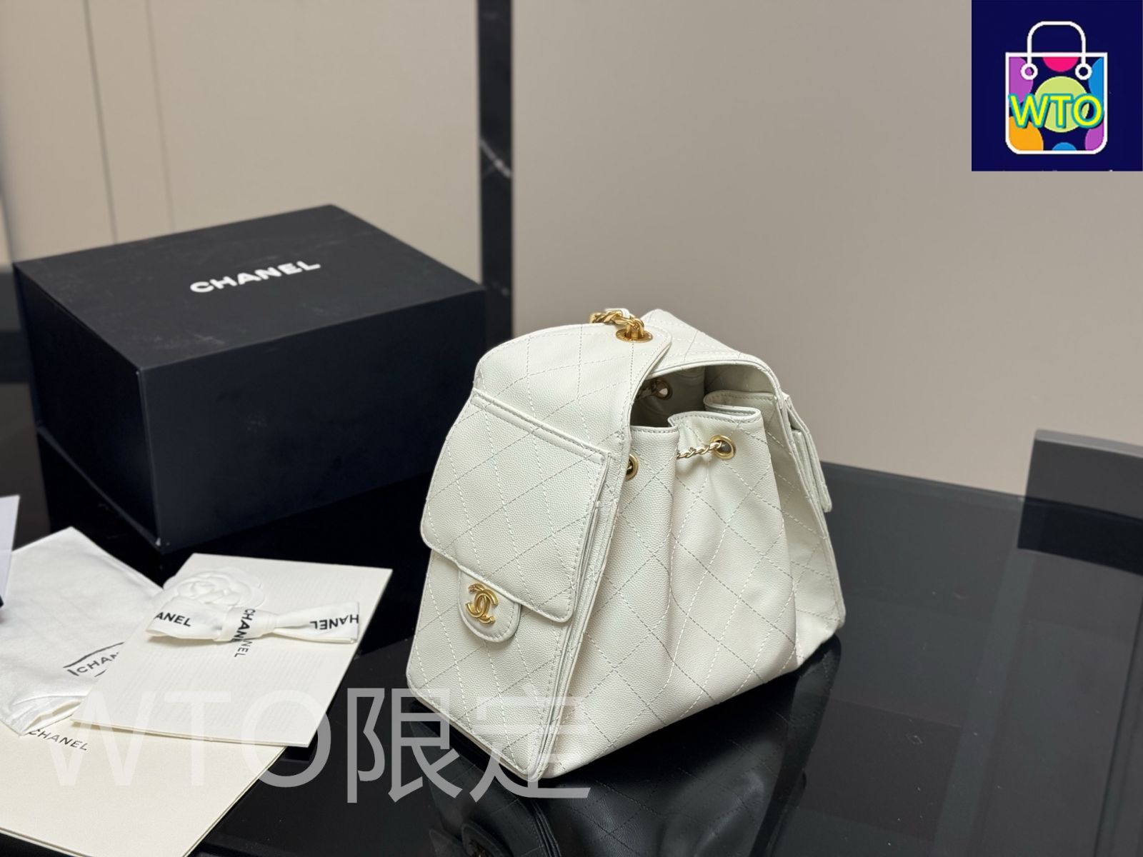 今日特価】Chanel シャネル 25バッグ スモール キャビアレザーの