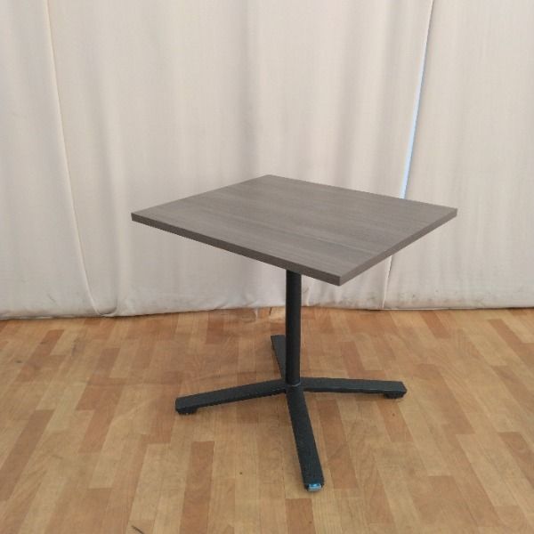 【訳アリ 中古】 角テーブル 折り畳みテーブル ブラウン カフェテーブル スクエア 角 ダイニングテーブル カフェ テーブル スクエアテーブル 飲食店 コーヒーテーブル 正方形 四角 休憩室 