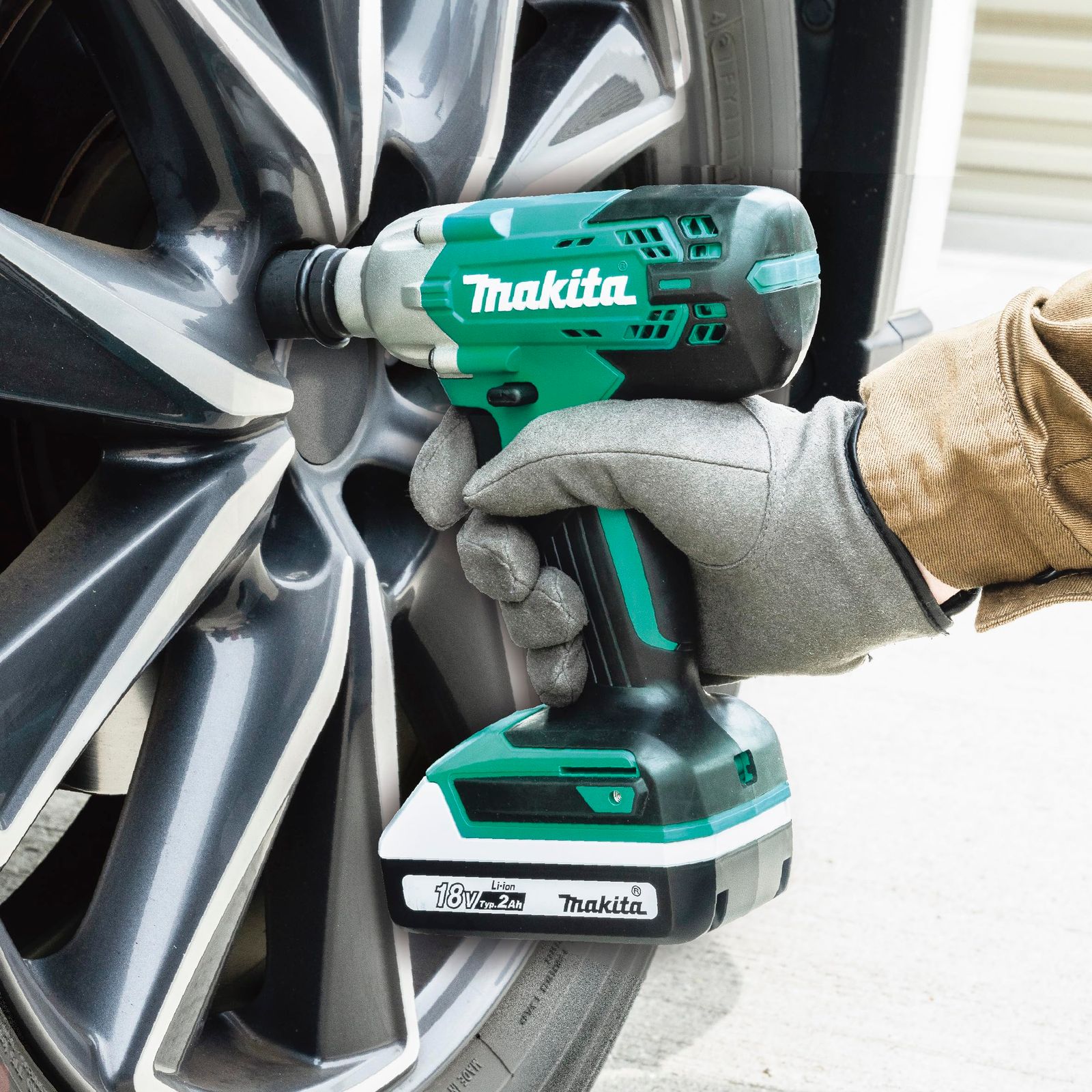 バッテリ 充電器