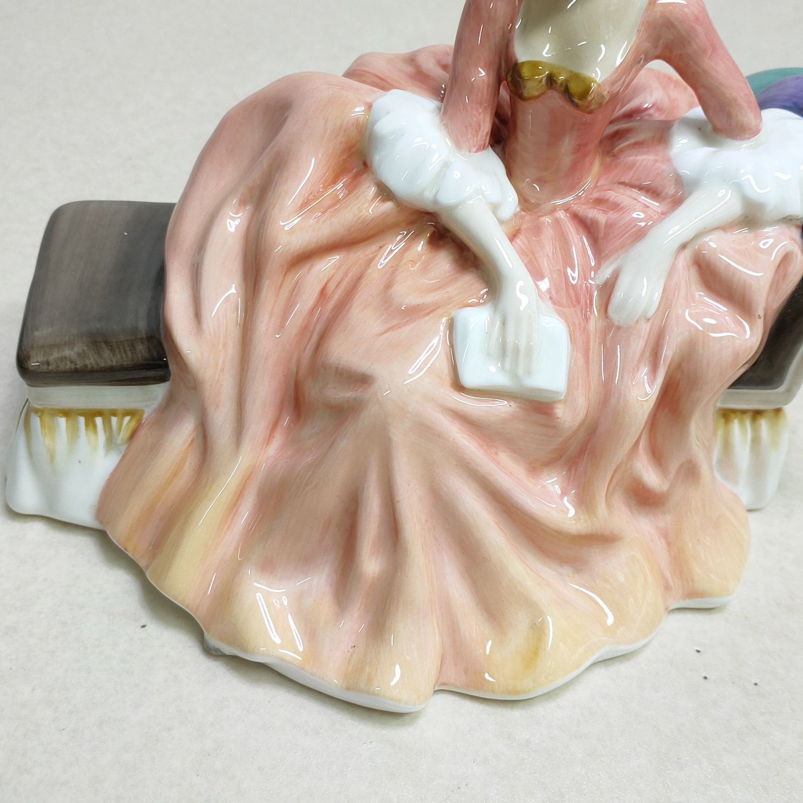 DOULTON フィギュリン