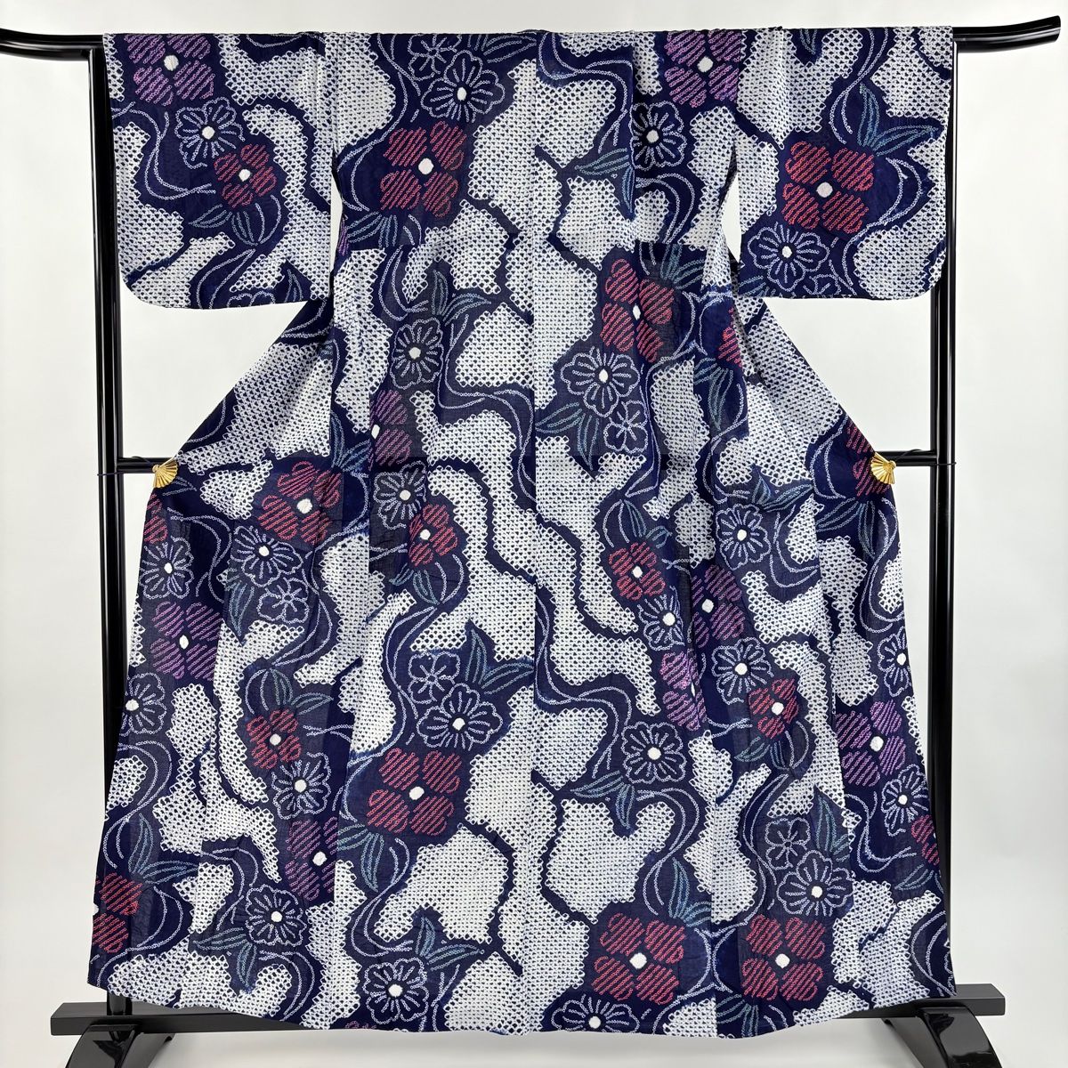 浴衣 身丈158.5cm 裄丈68.5cm L 絞り浴衣 花唐草 紺色 綿 名品